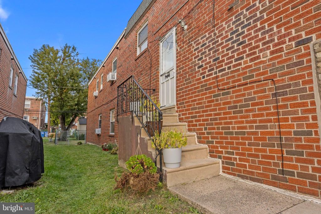 Photo of 1627 Borbeck Avenue, PHILADELPHIA, PA 19111 (MLS # PAPH2547218)