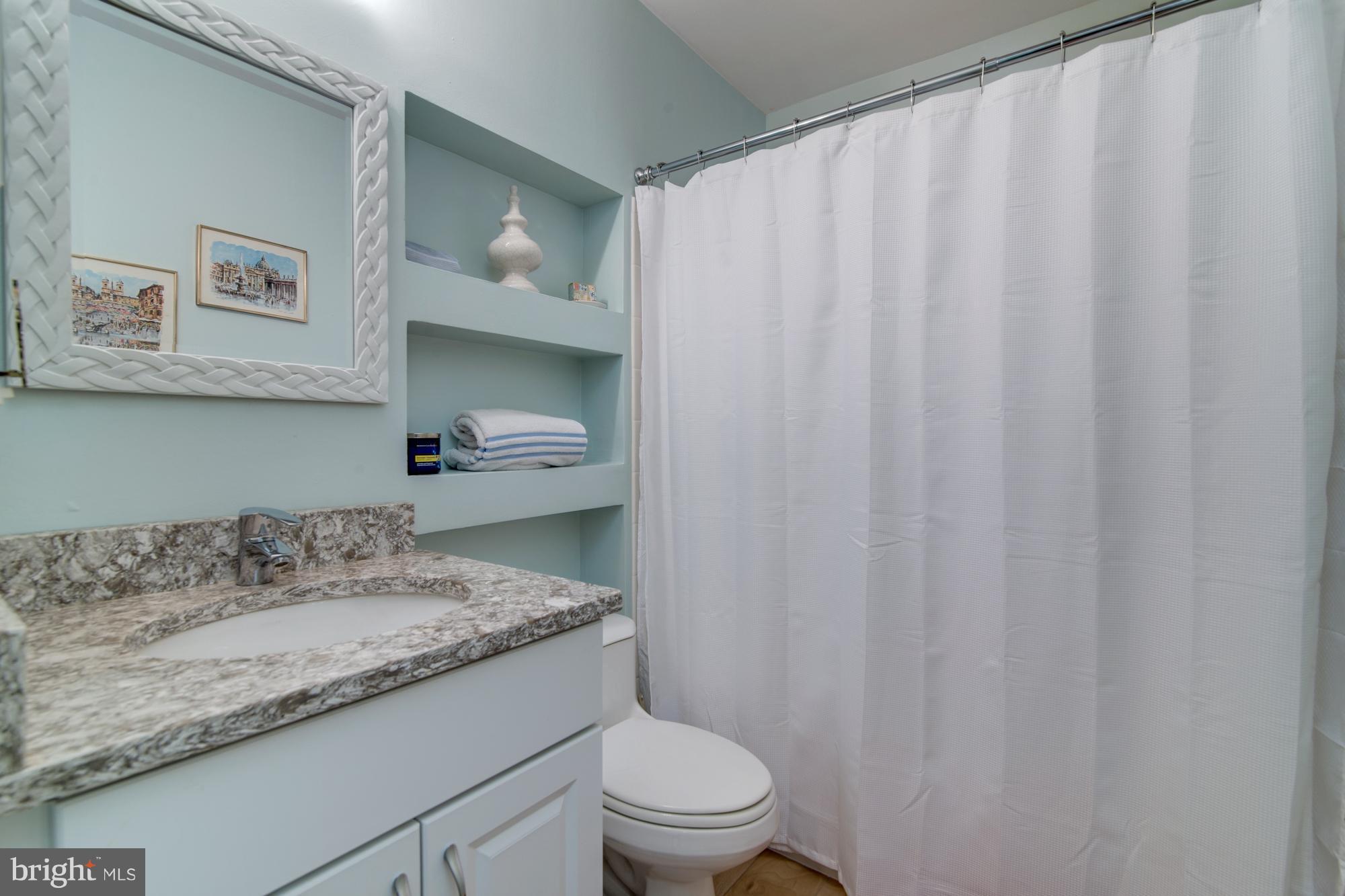 RESTON - Residential