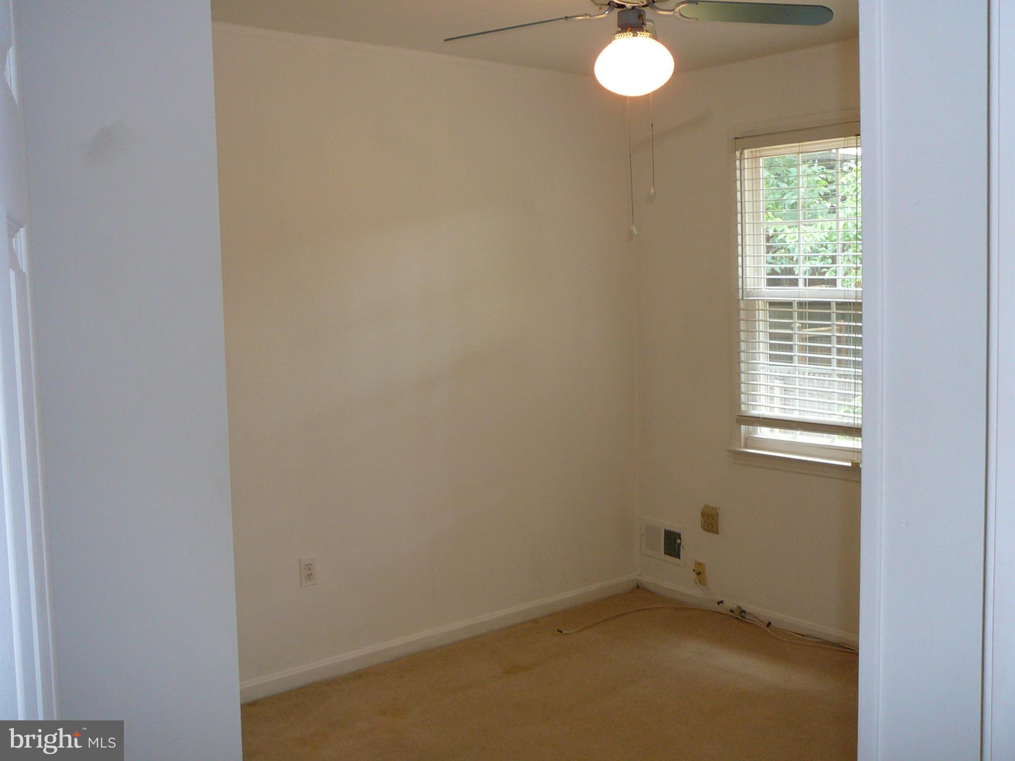 SHADY GROVE VILLAGE - Residential