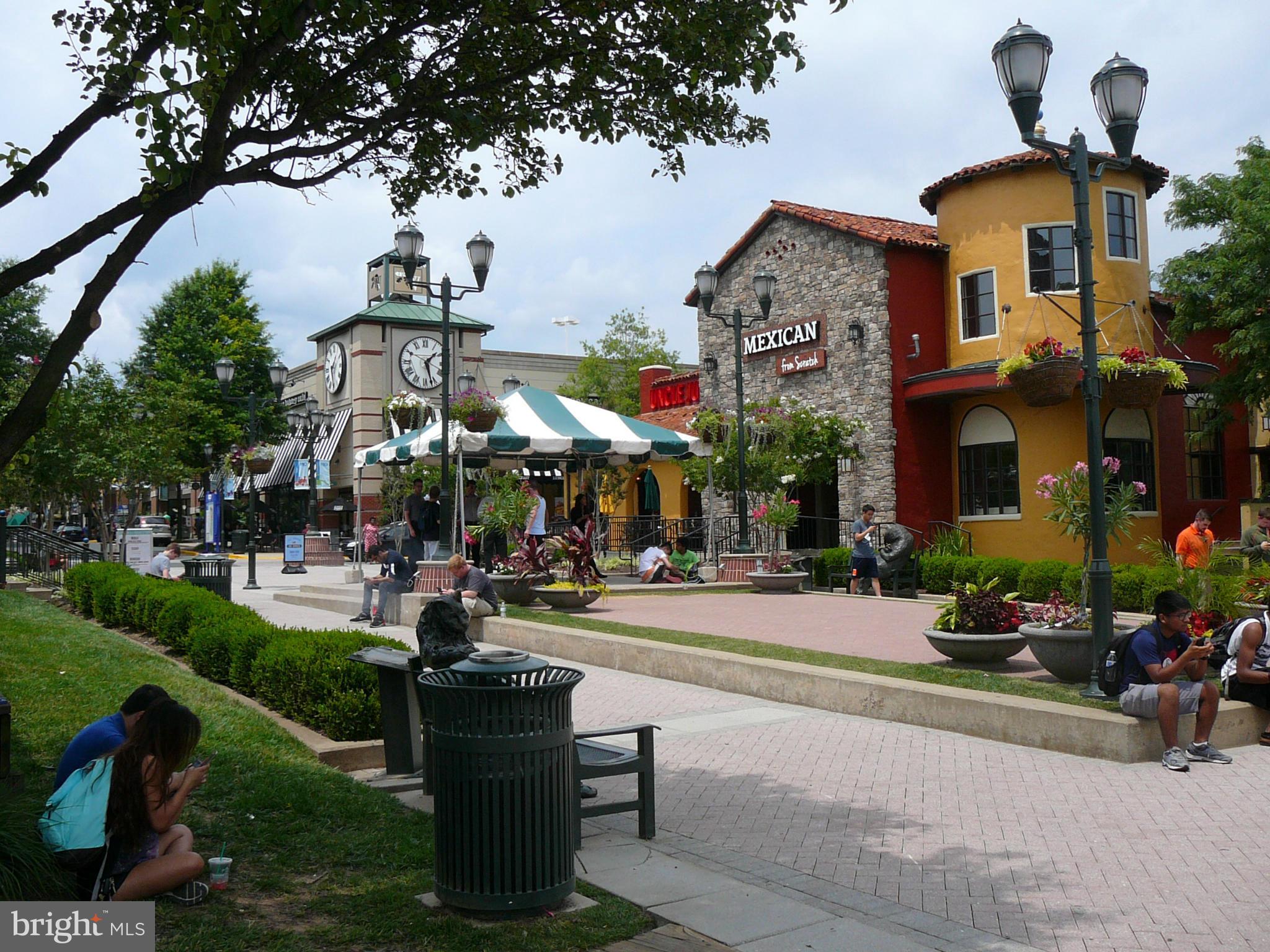 SHADY GROVE VILLAGE - Residential