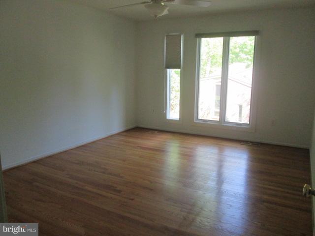 EAST GATE OF POTOMAC - Residential Lease