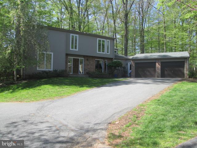 EAST GATE OF POTOMAC - Residential Lease