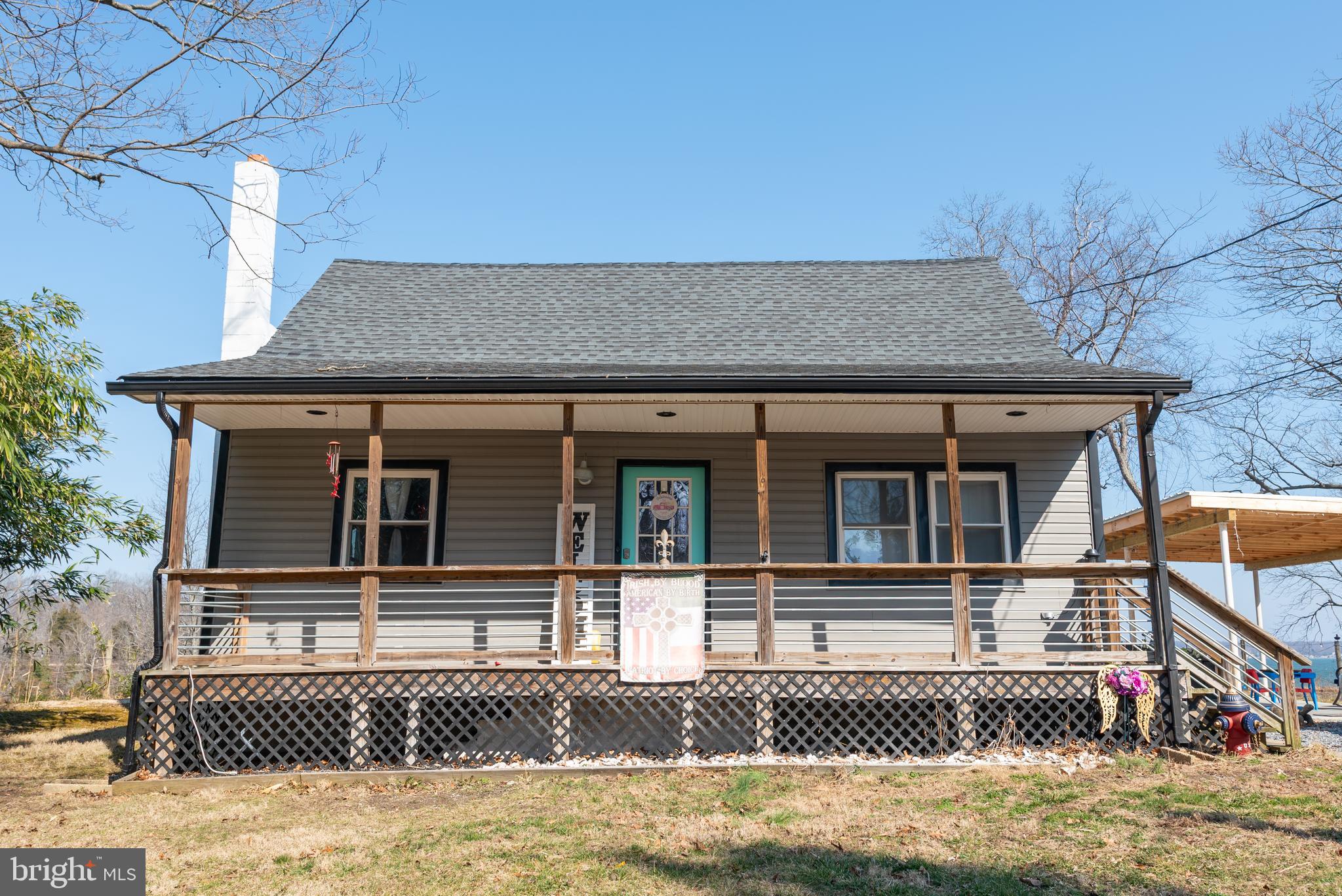 HOLLYWOOD SHORES - Residential