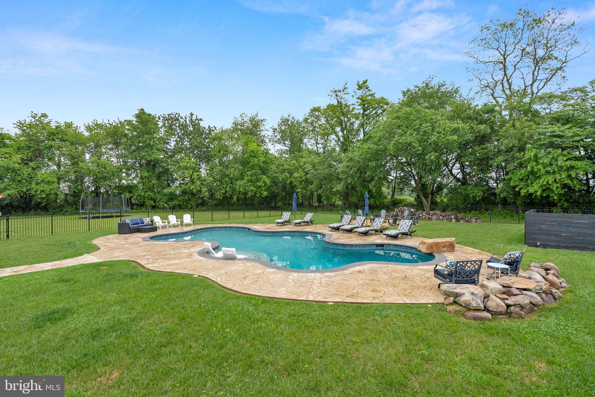 CROSSWIND FARM - Residential