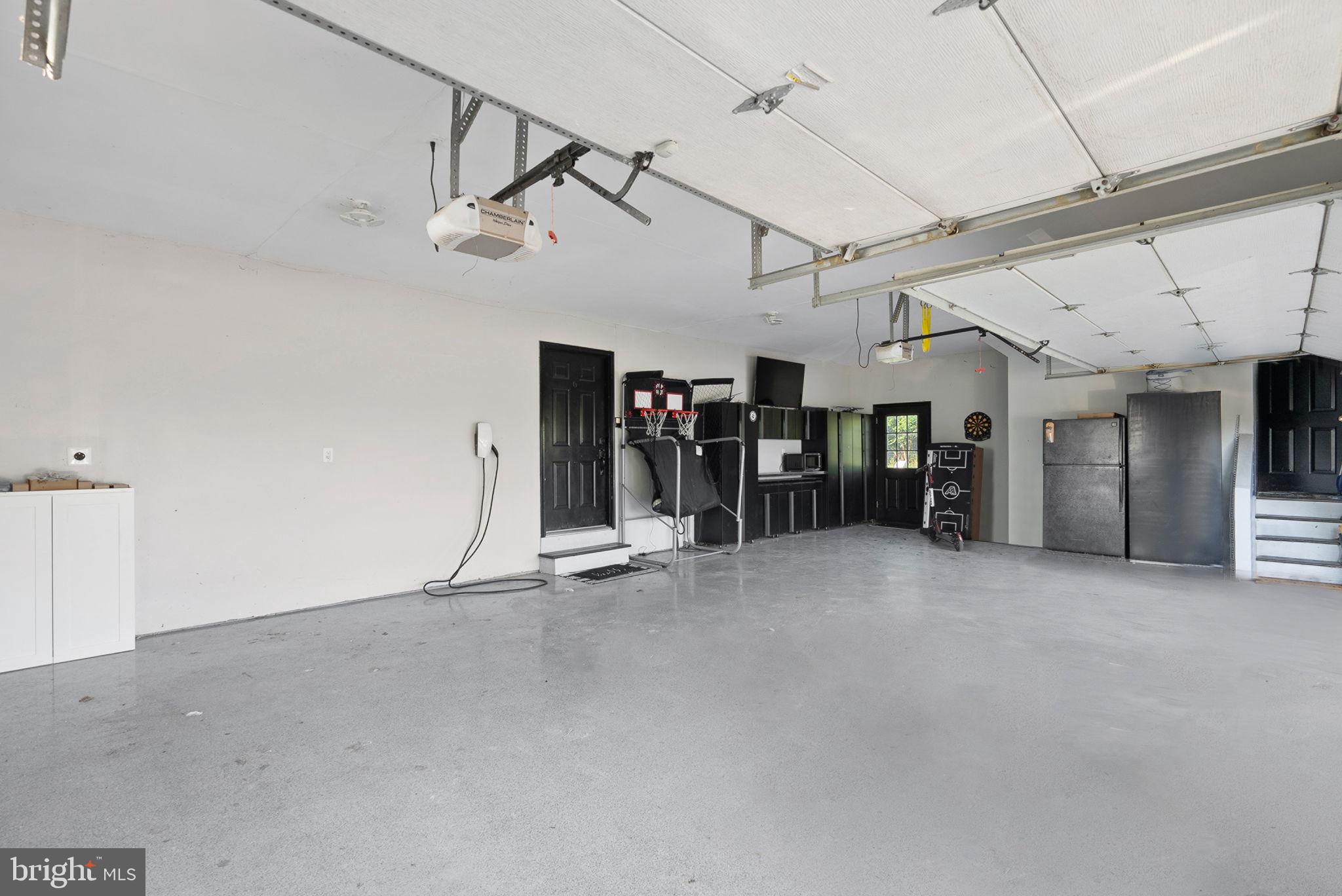 CROSSWIND FARM - Residential