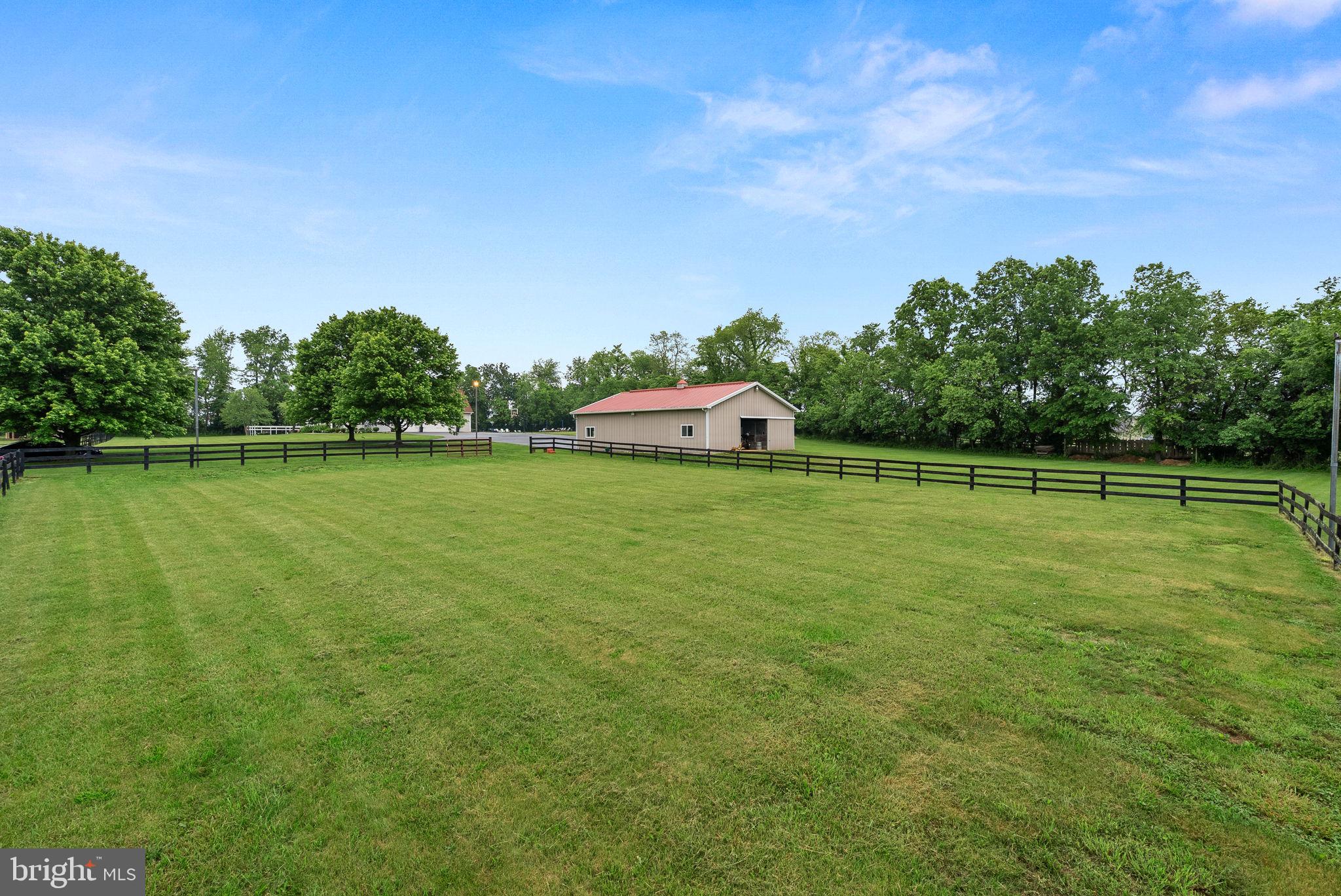 CROSSWIND FARM - Residential