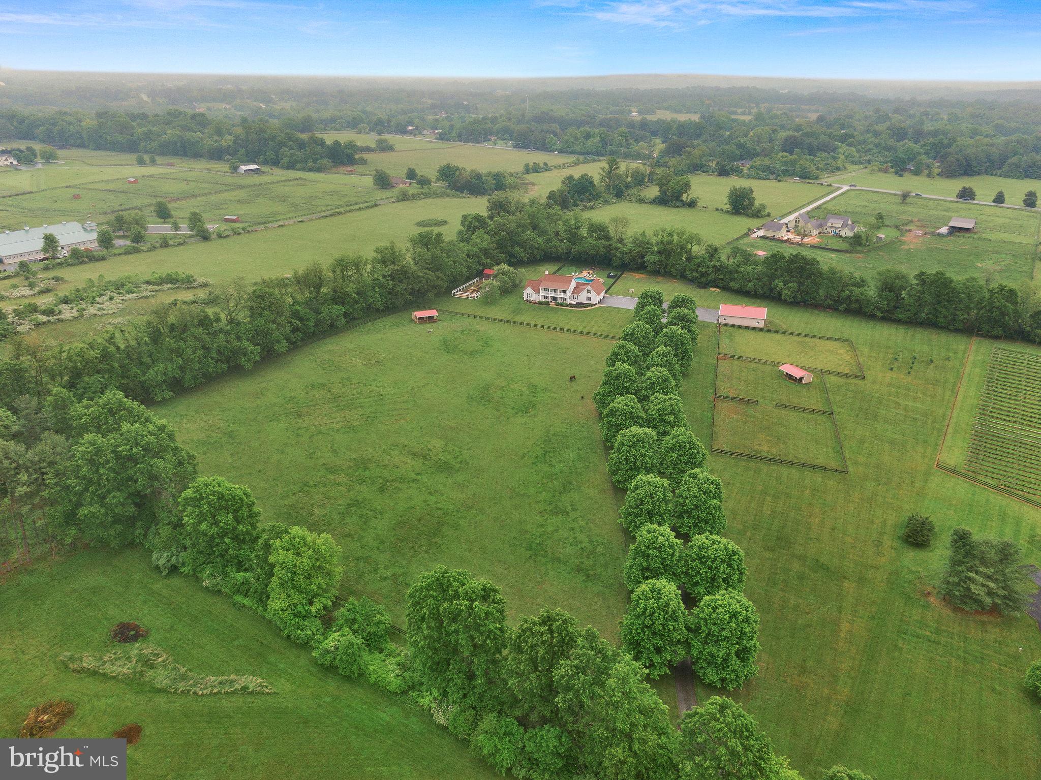 CROSSWIND FARM - Residential