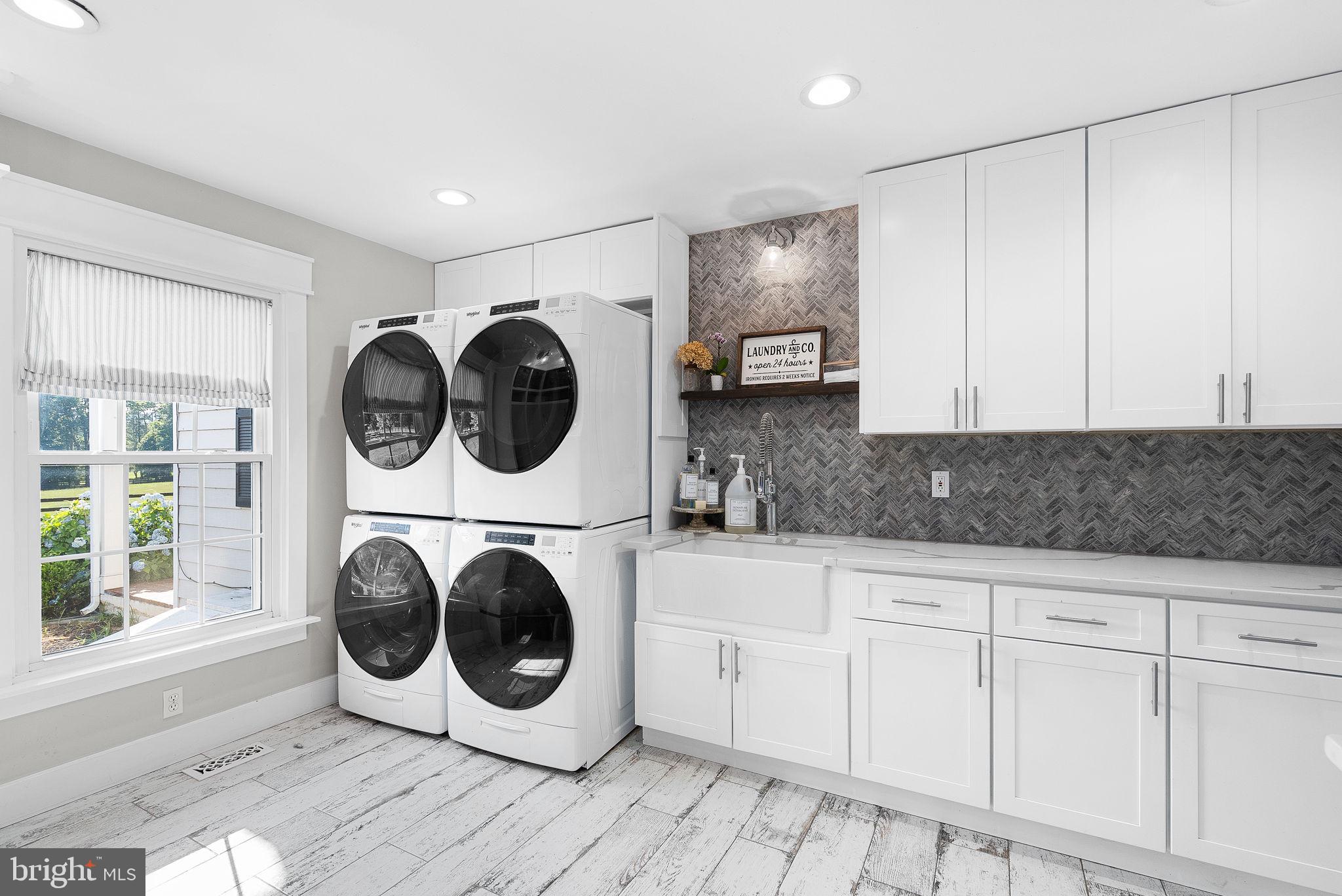 CROSSWIND FARM - Residential