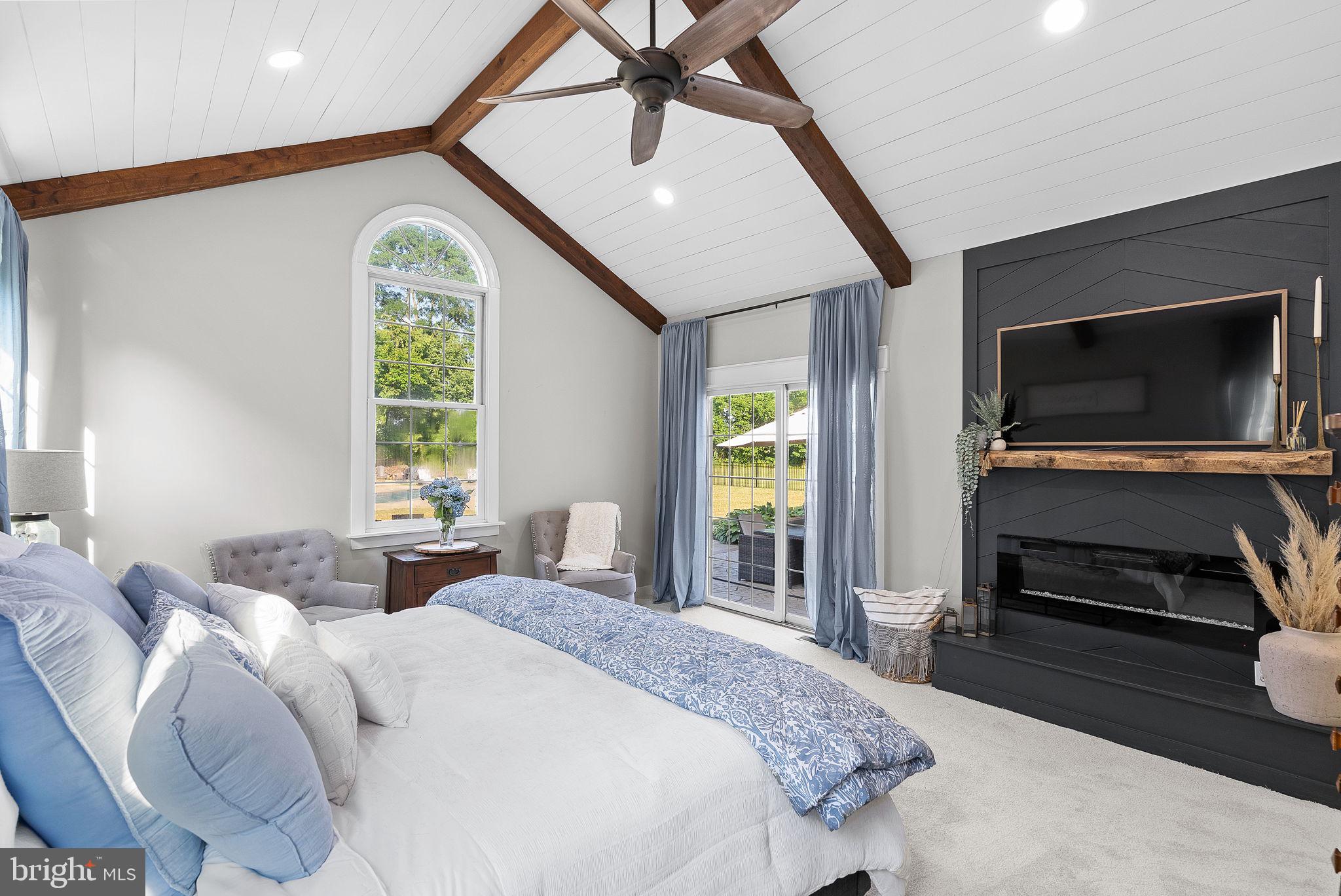 CROSSWIND FARM - Residential