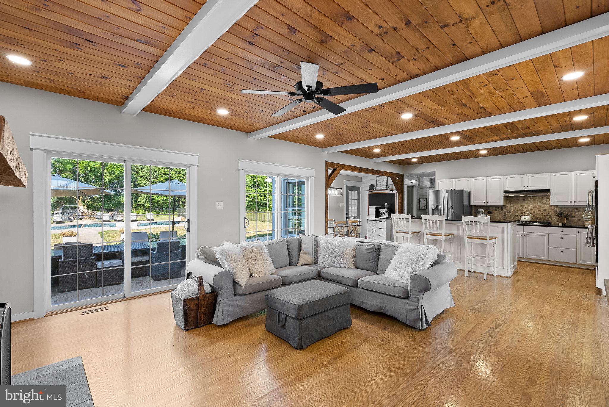 CROSSWIND FARM - Residential