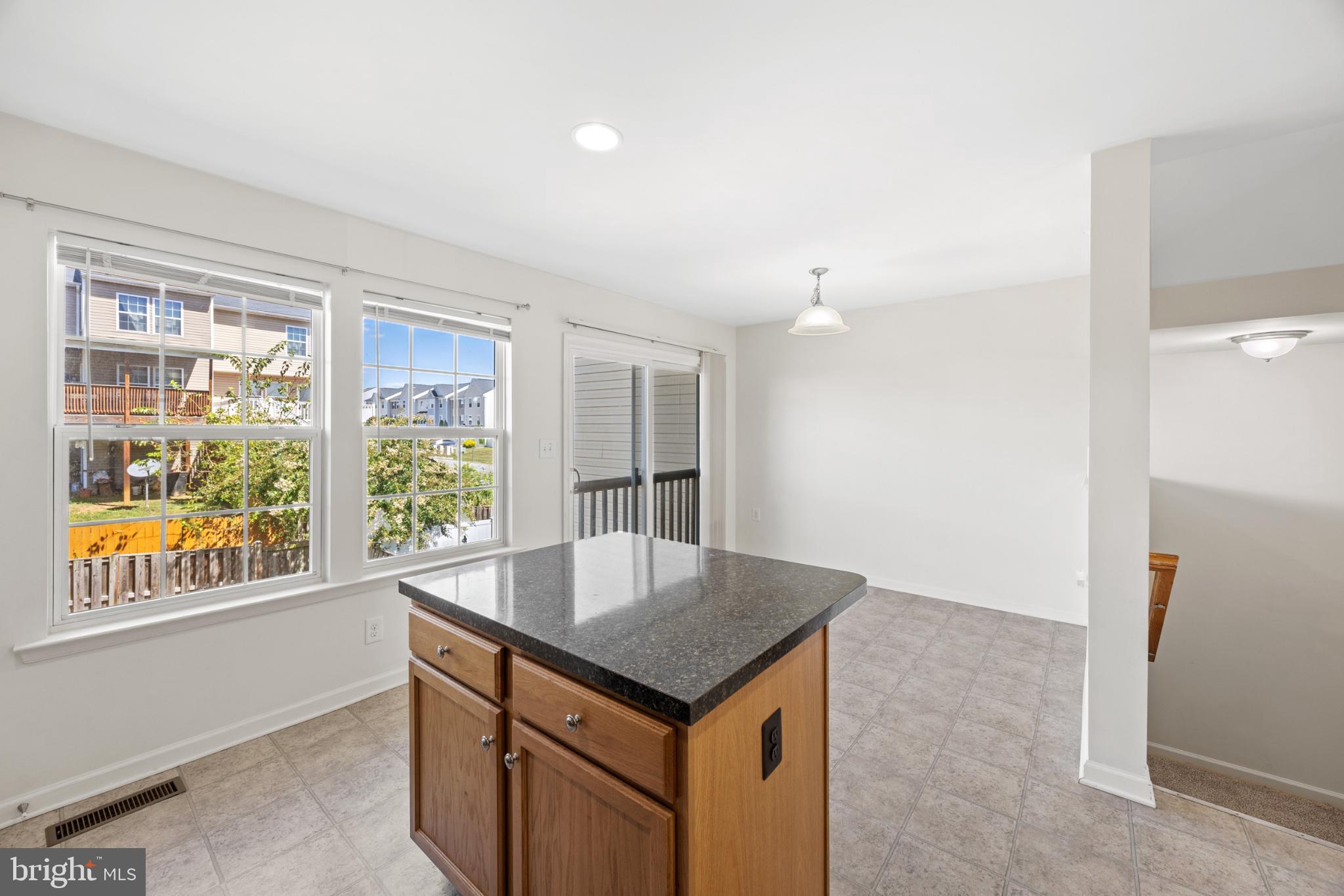 STONEBROOK VILLAGE - Residential