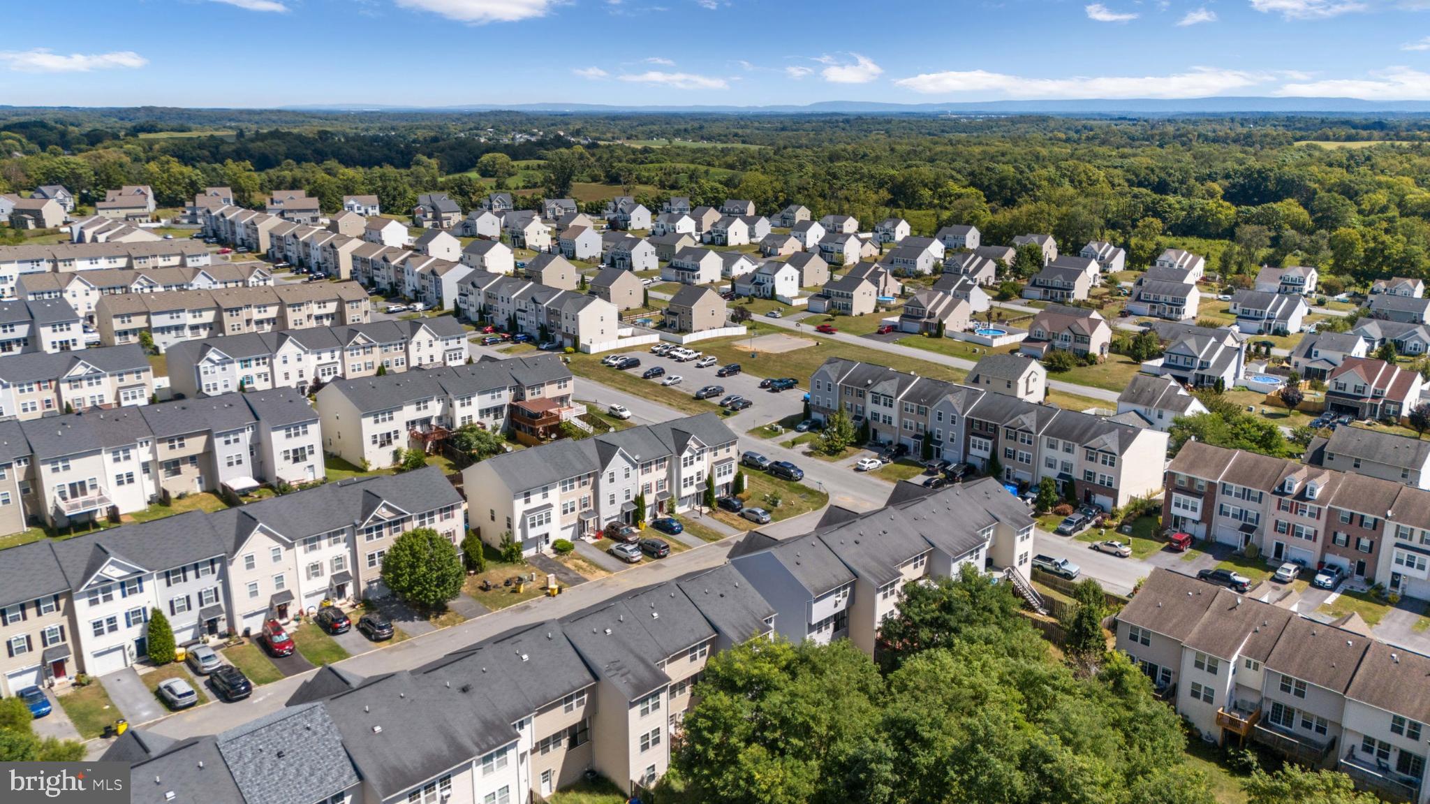 STONEBROOK VILLAGE - Residential