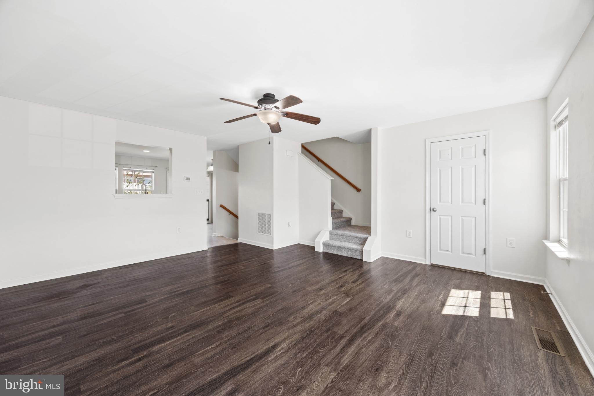 STONEBROOK VILLAGE - Residential