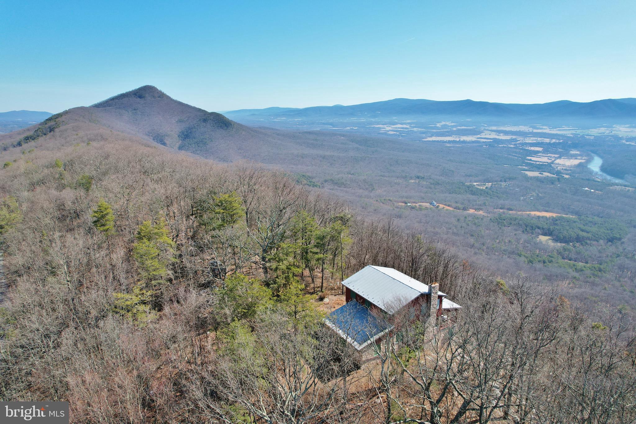 301 MOUNTAIN TOP DRIVE
