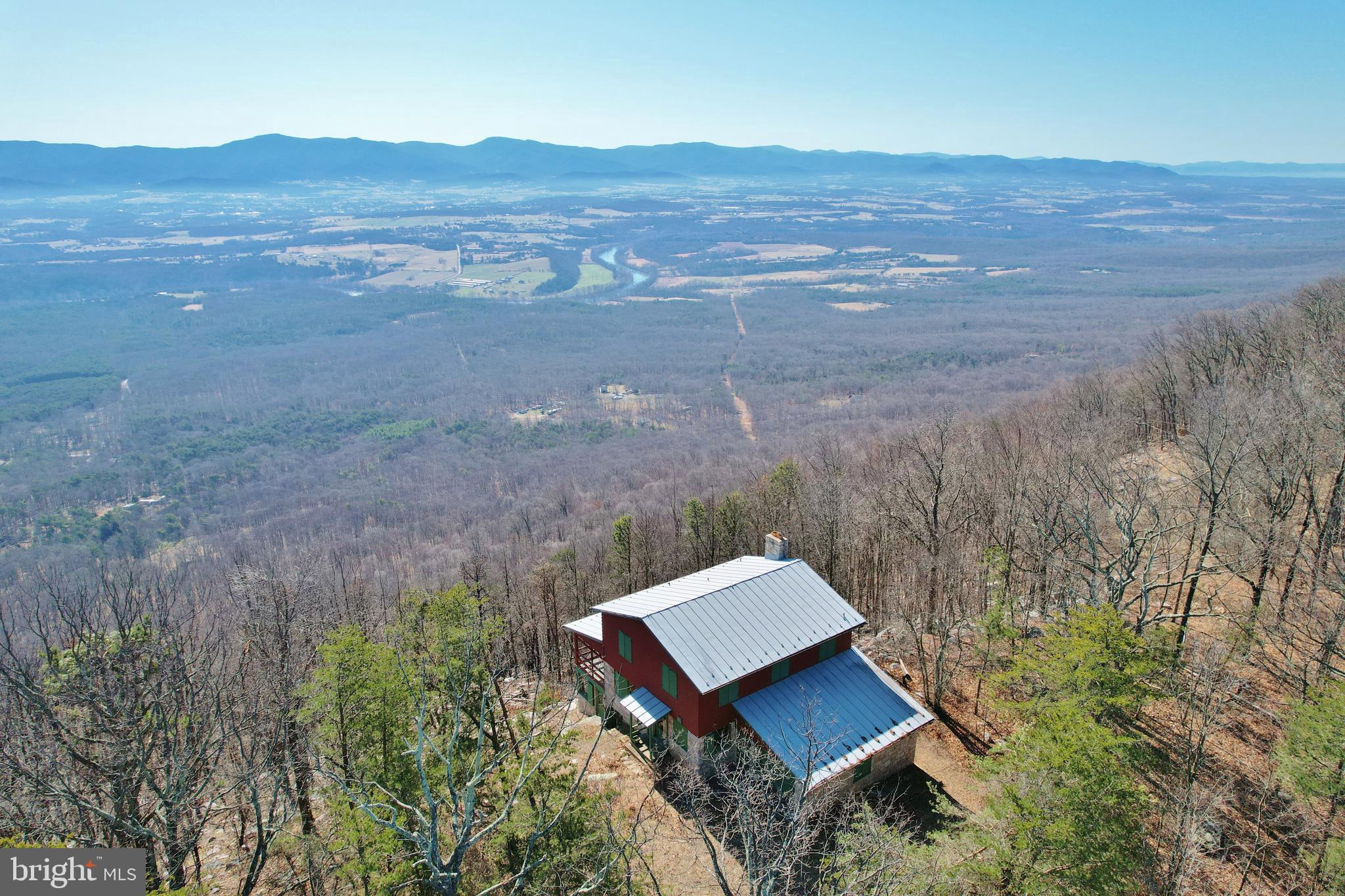 301 MOUNTAIN TOP DRIVE