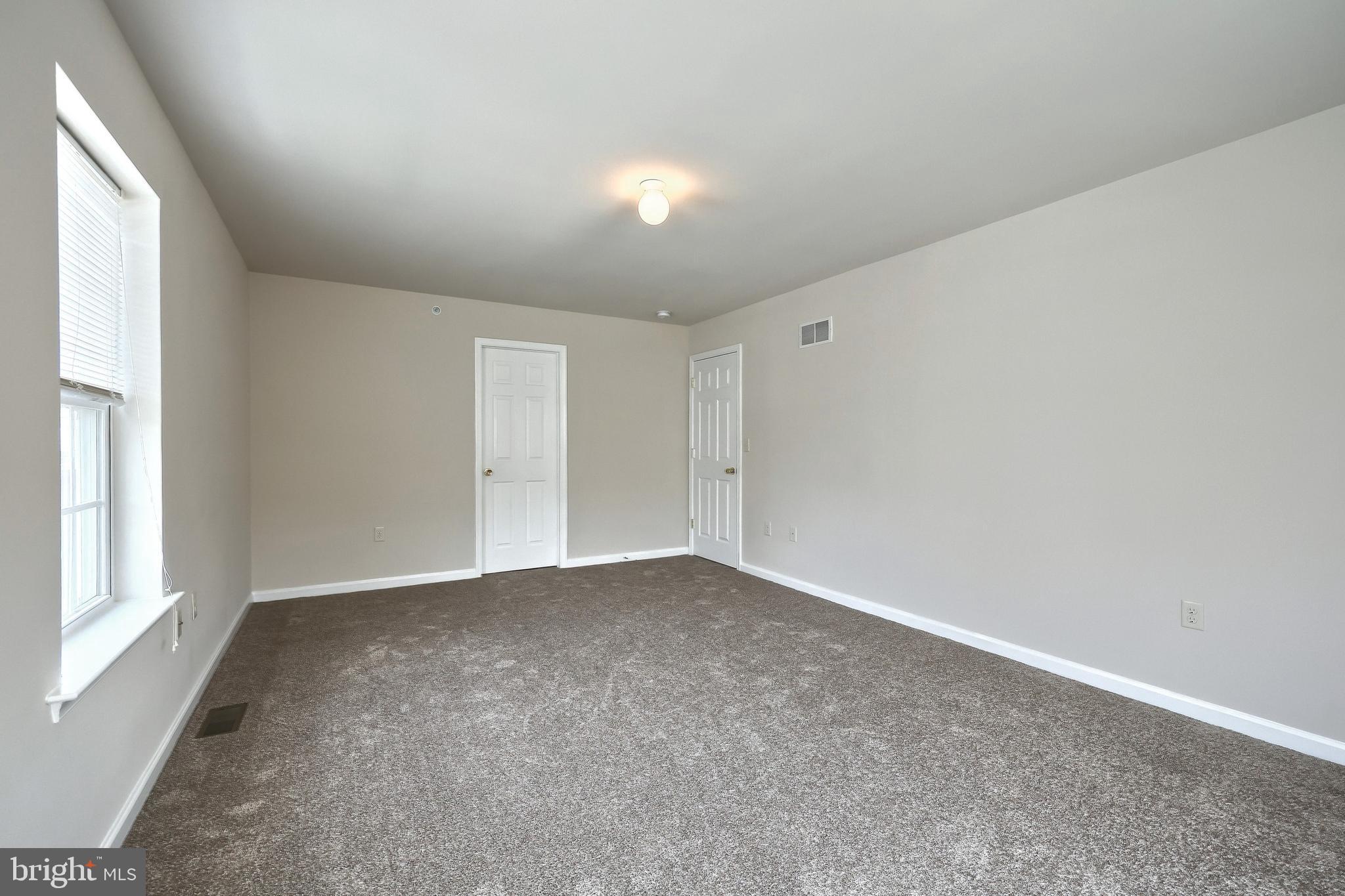 WOODCREST HILLS - Residential