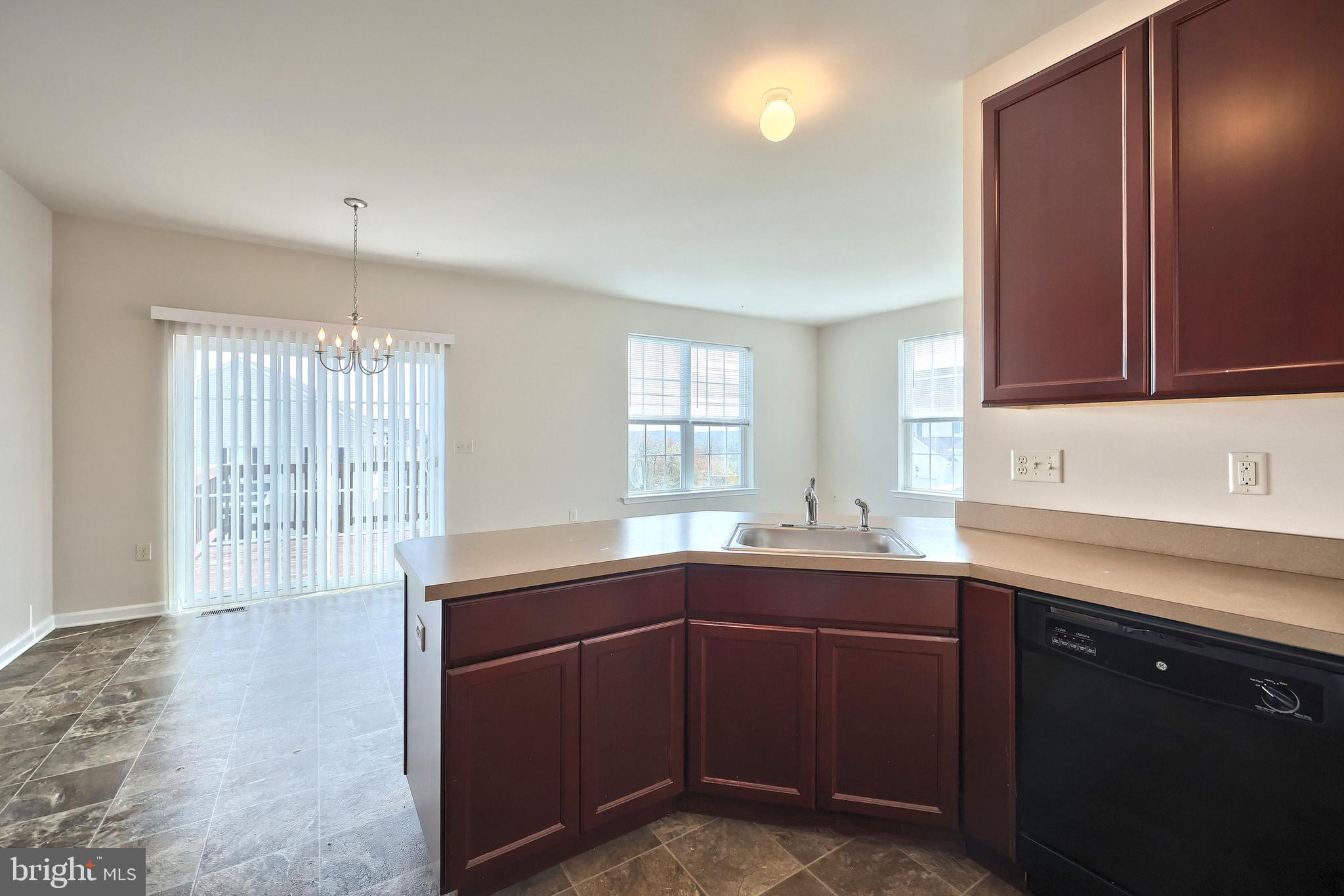 WOODCREST HILLS - Residential