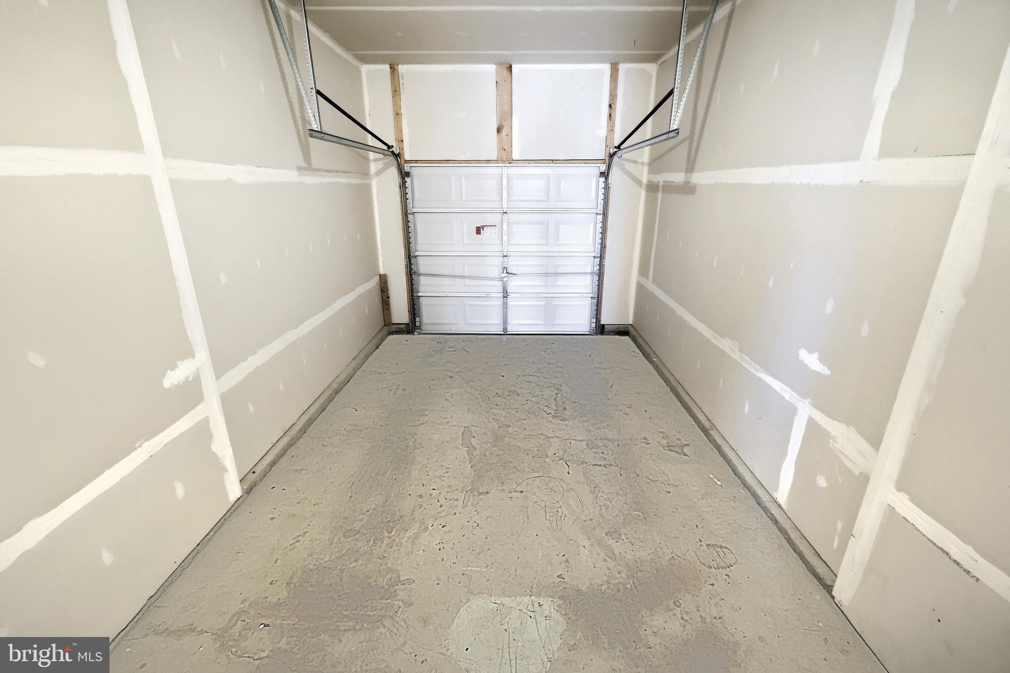 WOODCREST HILLS - Residential