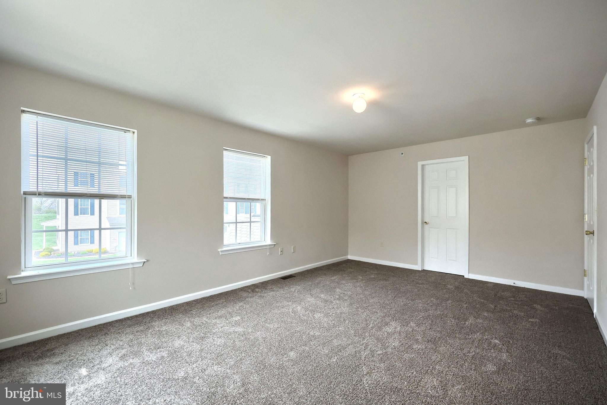 WOODCREST HILLS - Residential