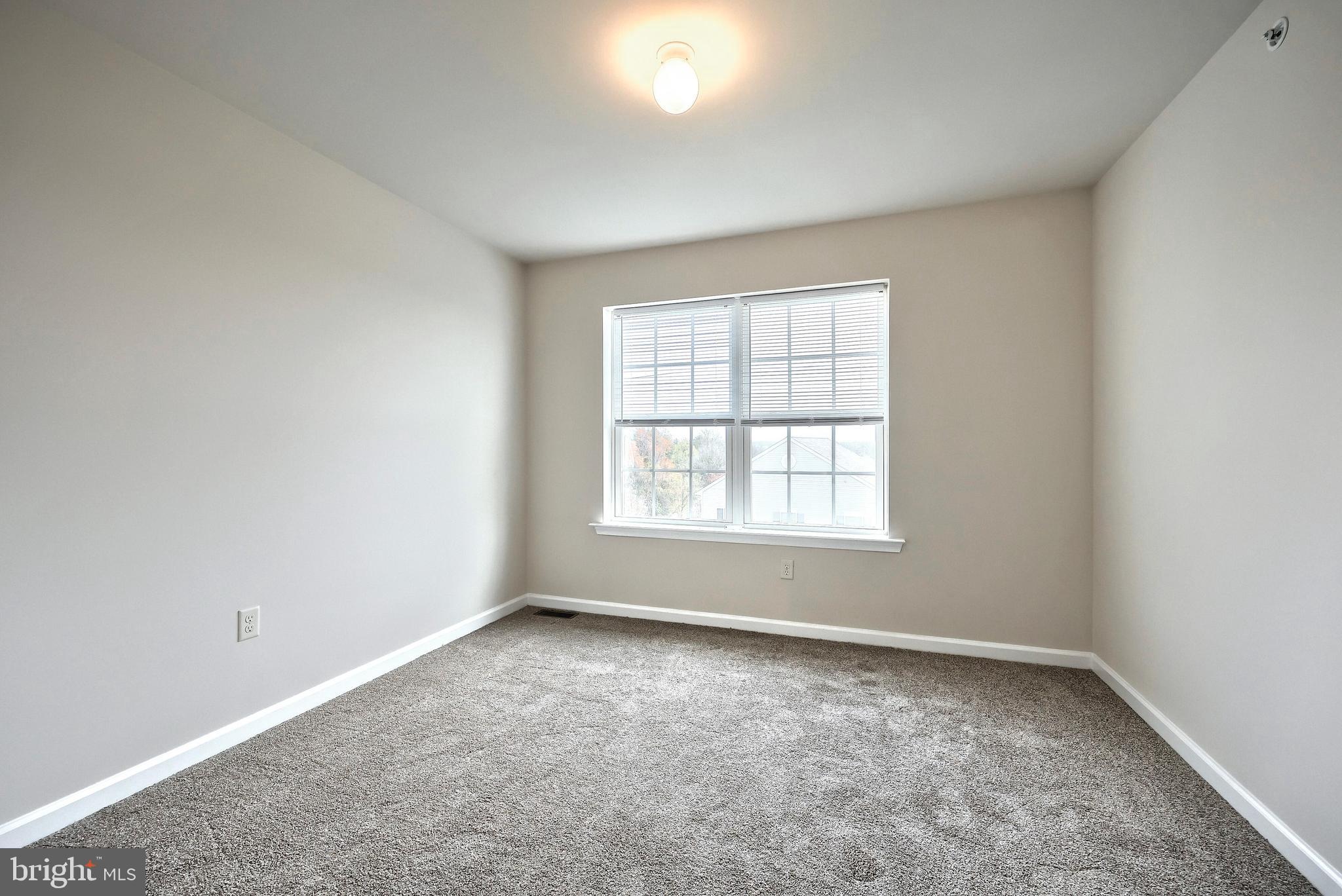 WOODCREST HILLS - Residential