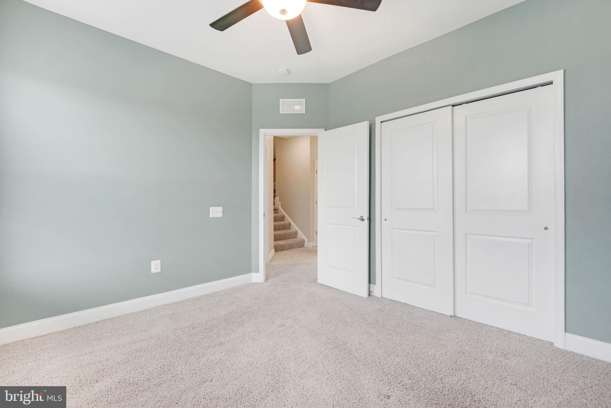 POTOMAC SHORES - Residential Lease