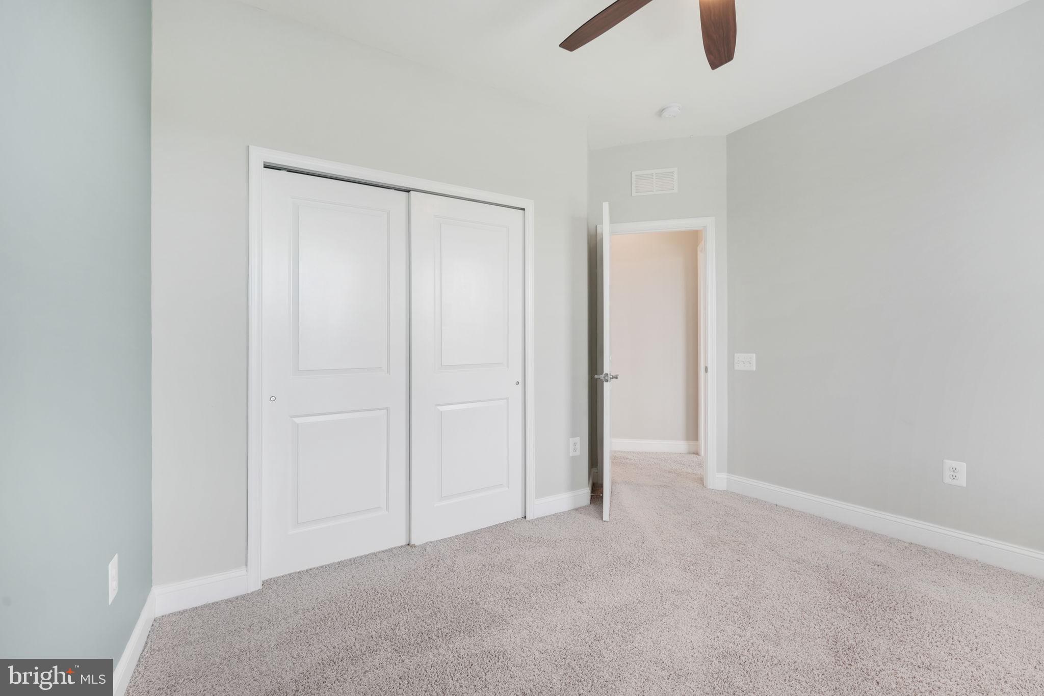 POTOMAC SHORES - Residential Lease