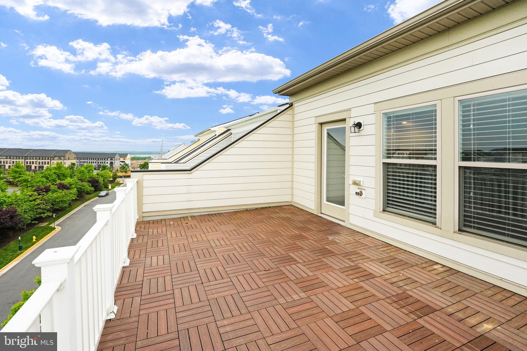 POTOMAC SHORES - Residential Lease