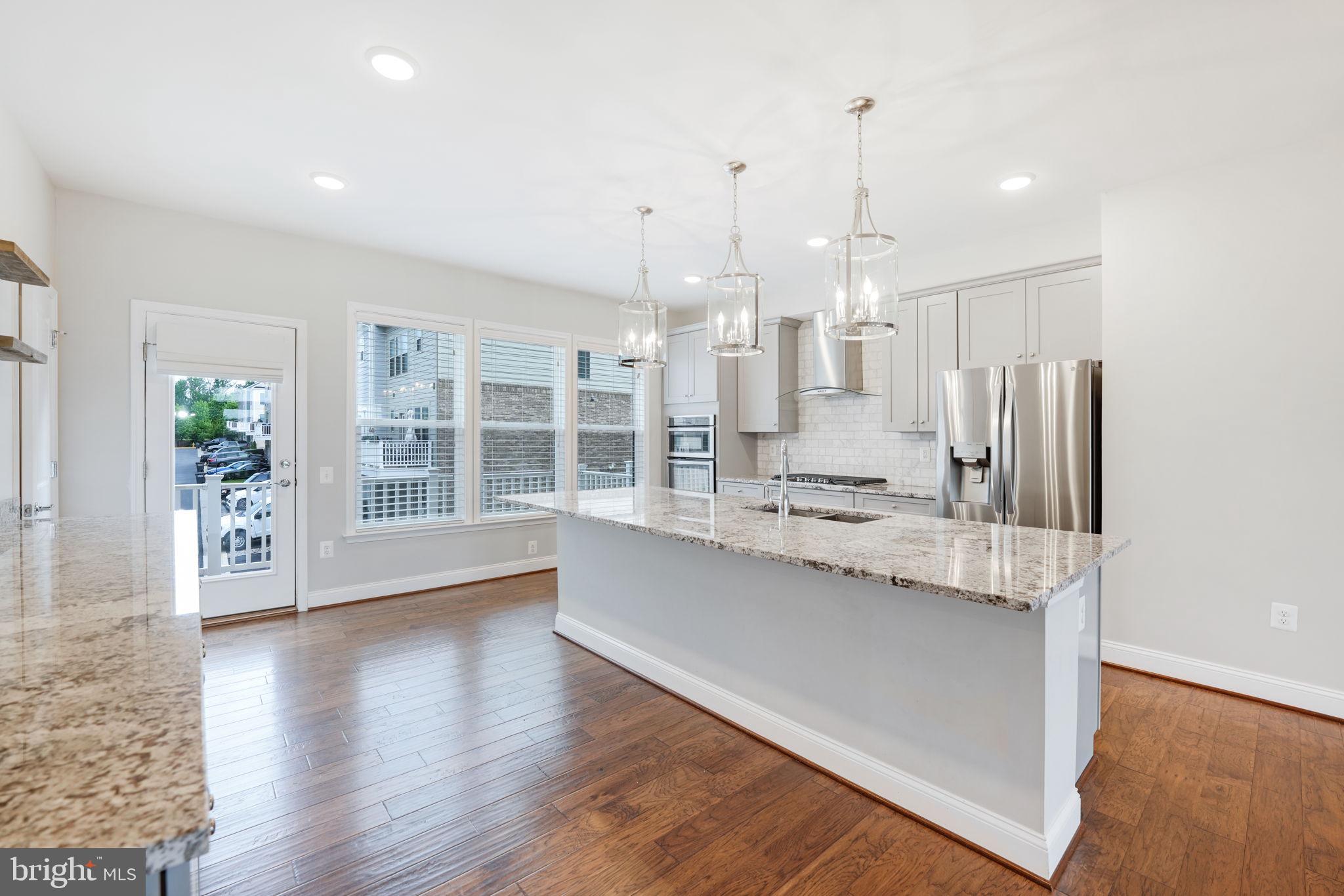 POTOMAC SHORES - Residential Lease