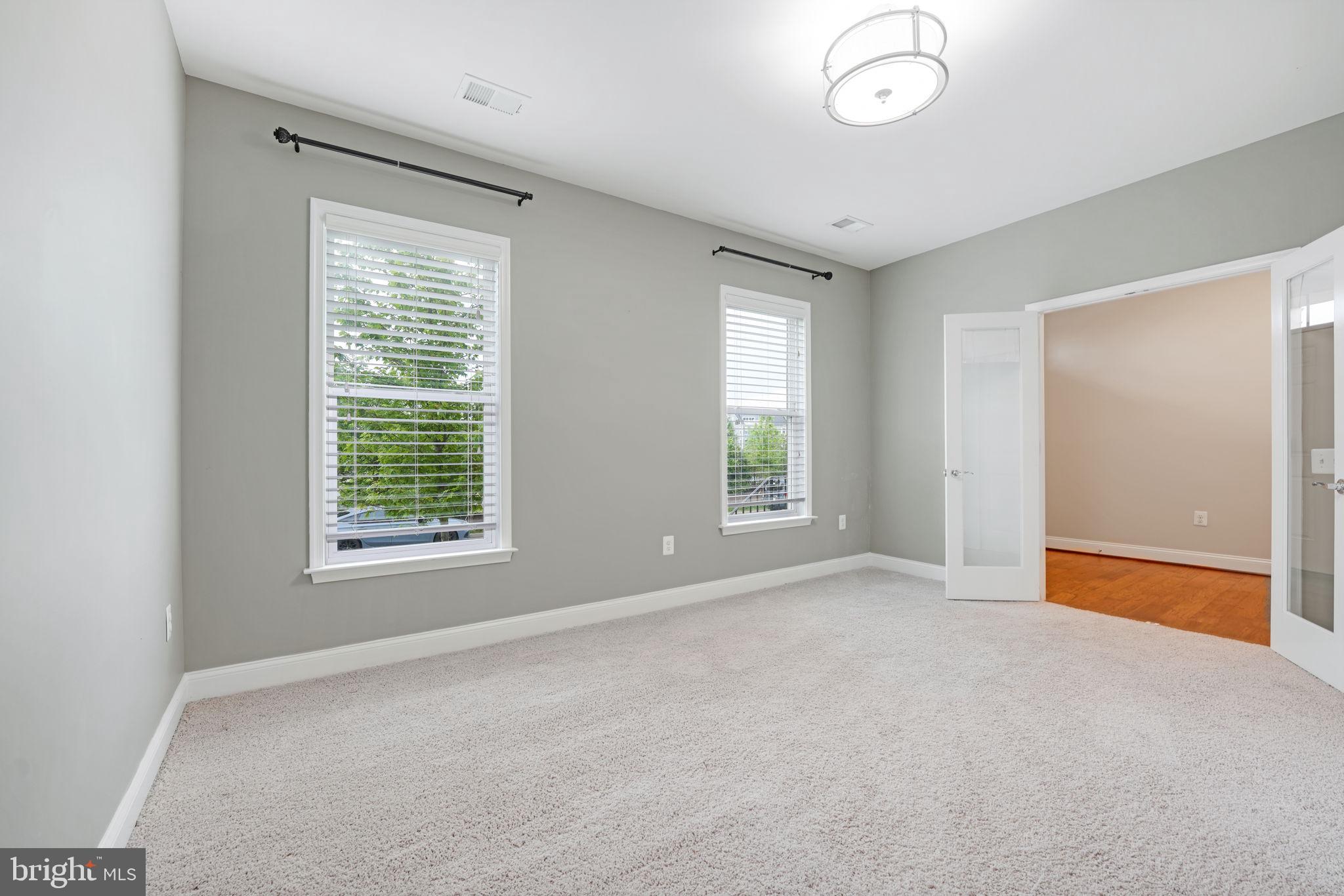 POTOMAC SHORES - Residential Lease