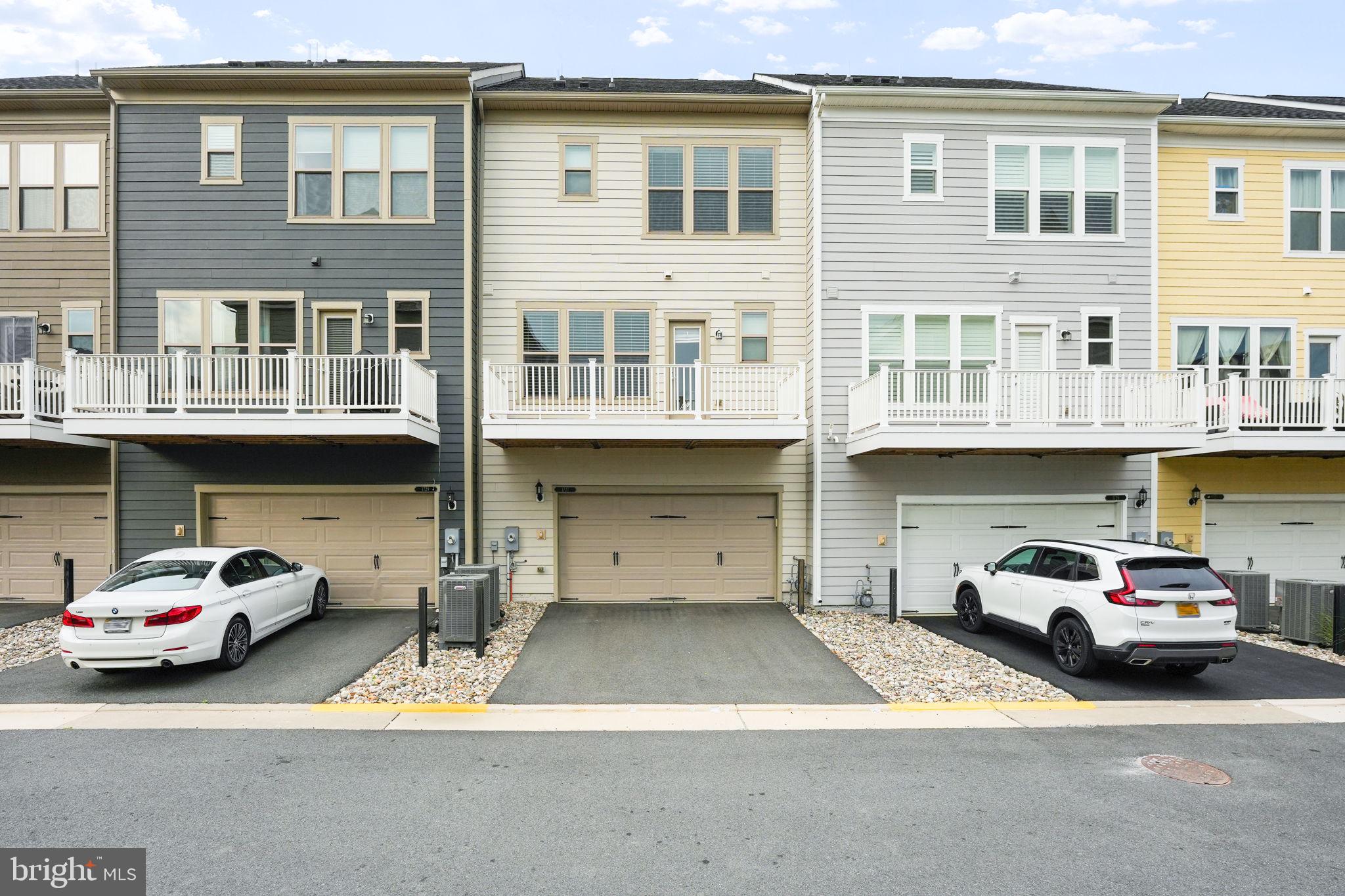 POTOMAC SHORES - Residential Lease