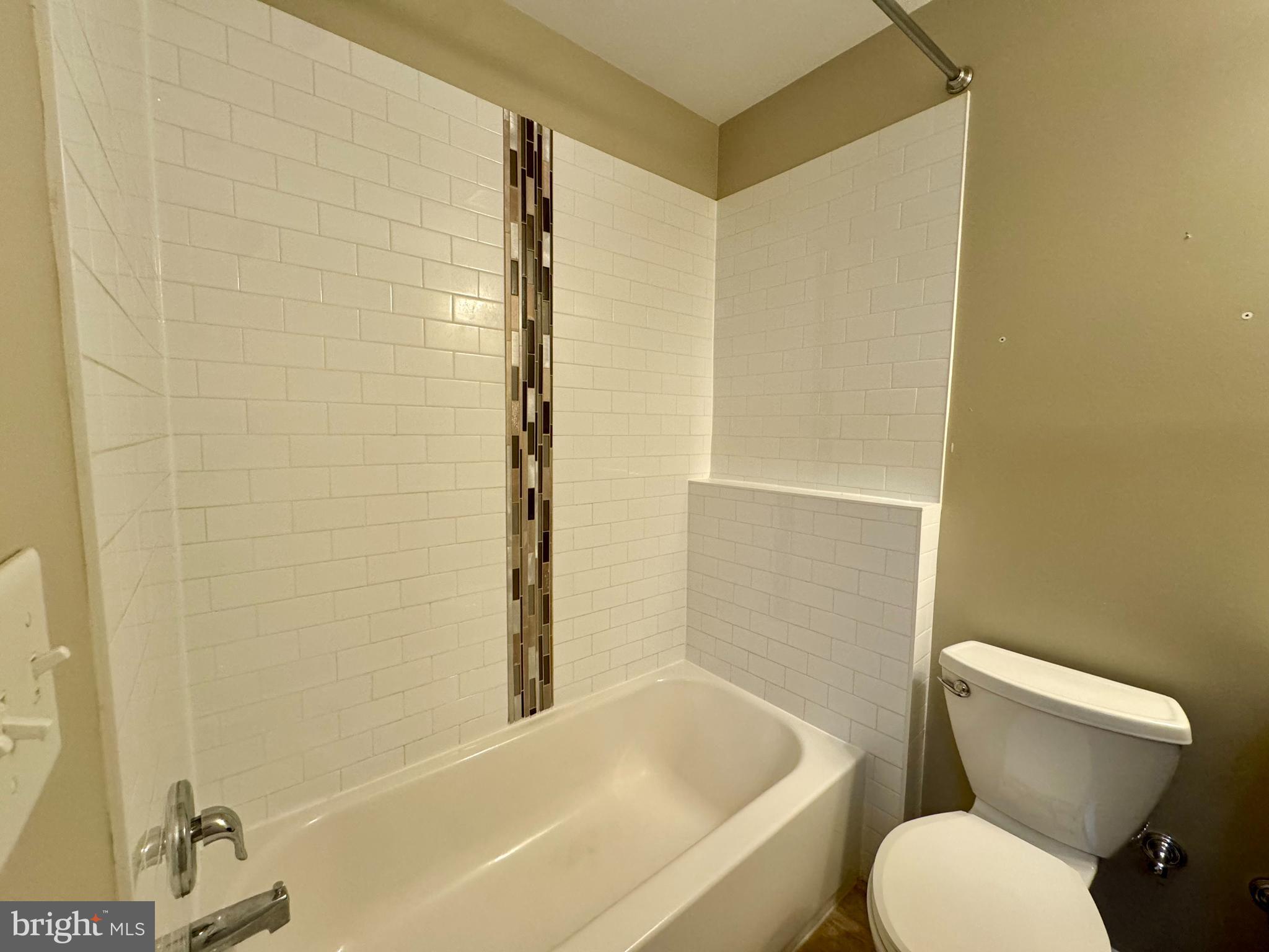 PATTERSON PARK - Residential Lease