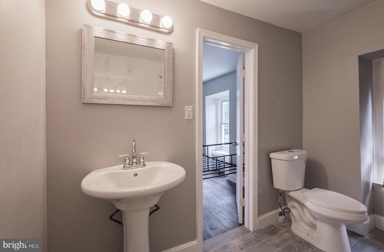 GERMANTOWN - Residential