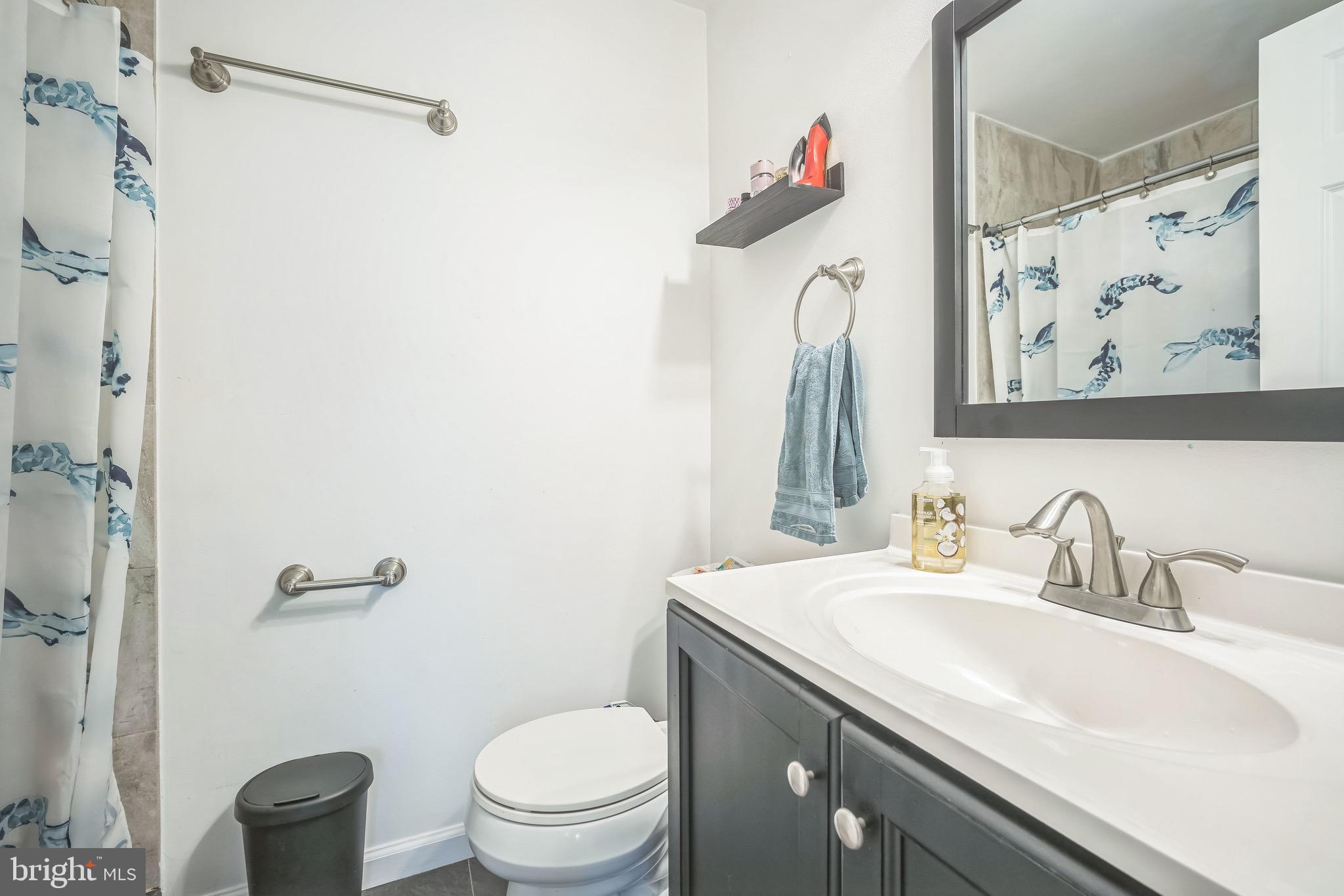 GREENFIELD COMMONS - Residential