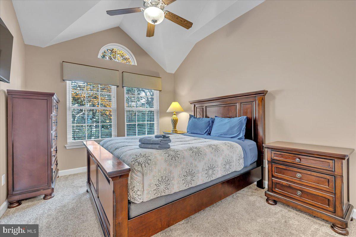 LAURELWOODS - Residential