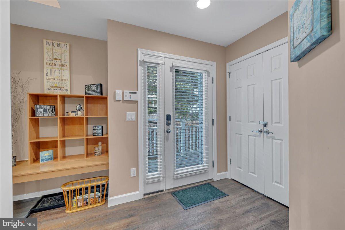 LAURELWOODS - Residential