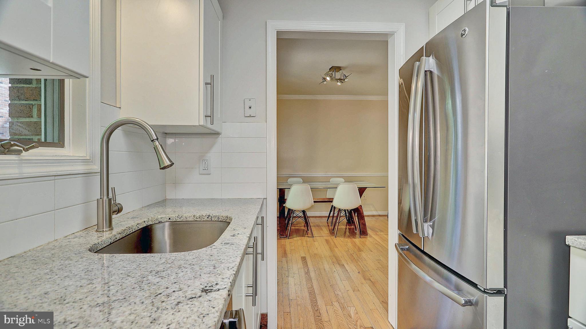 OLD BALLSTON TOWN - Residential Lease