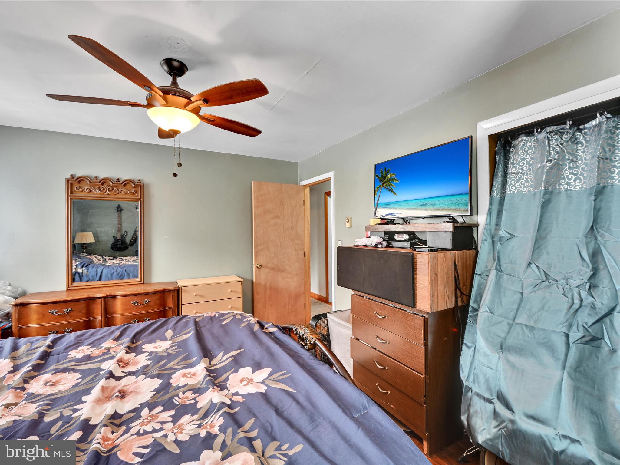 HEIDELBERG HEIGHTS - Residential