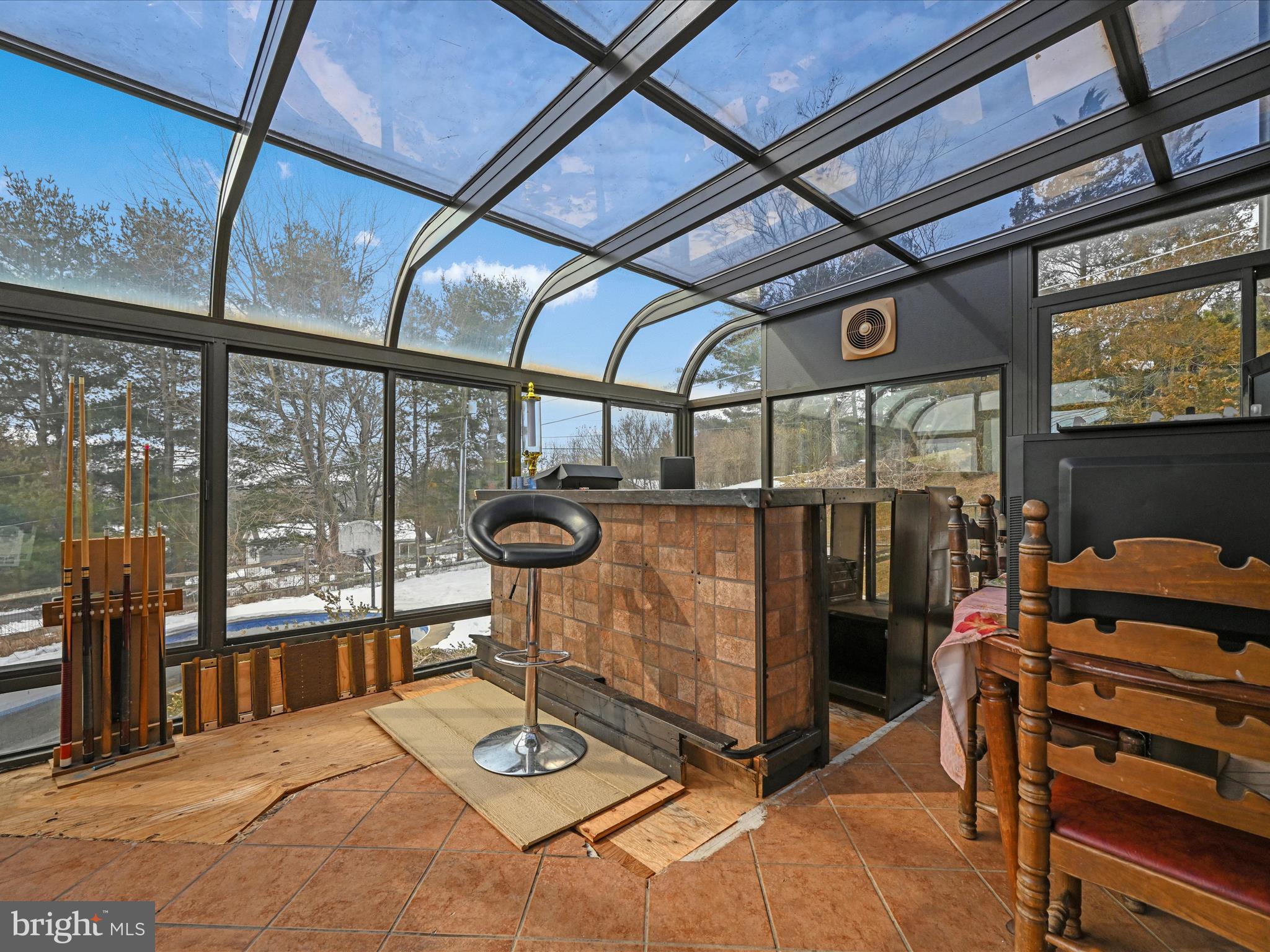 HEIDELBERG HEIGHTS - Residential