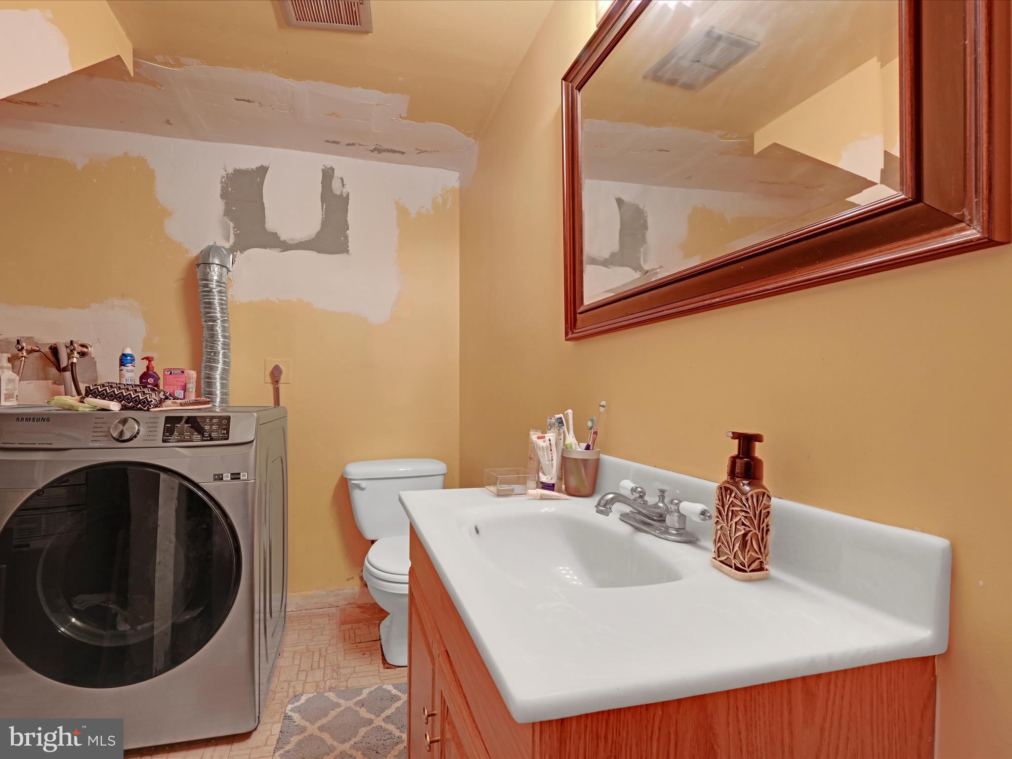 HEIDELBERG HEIGHTS - Residential