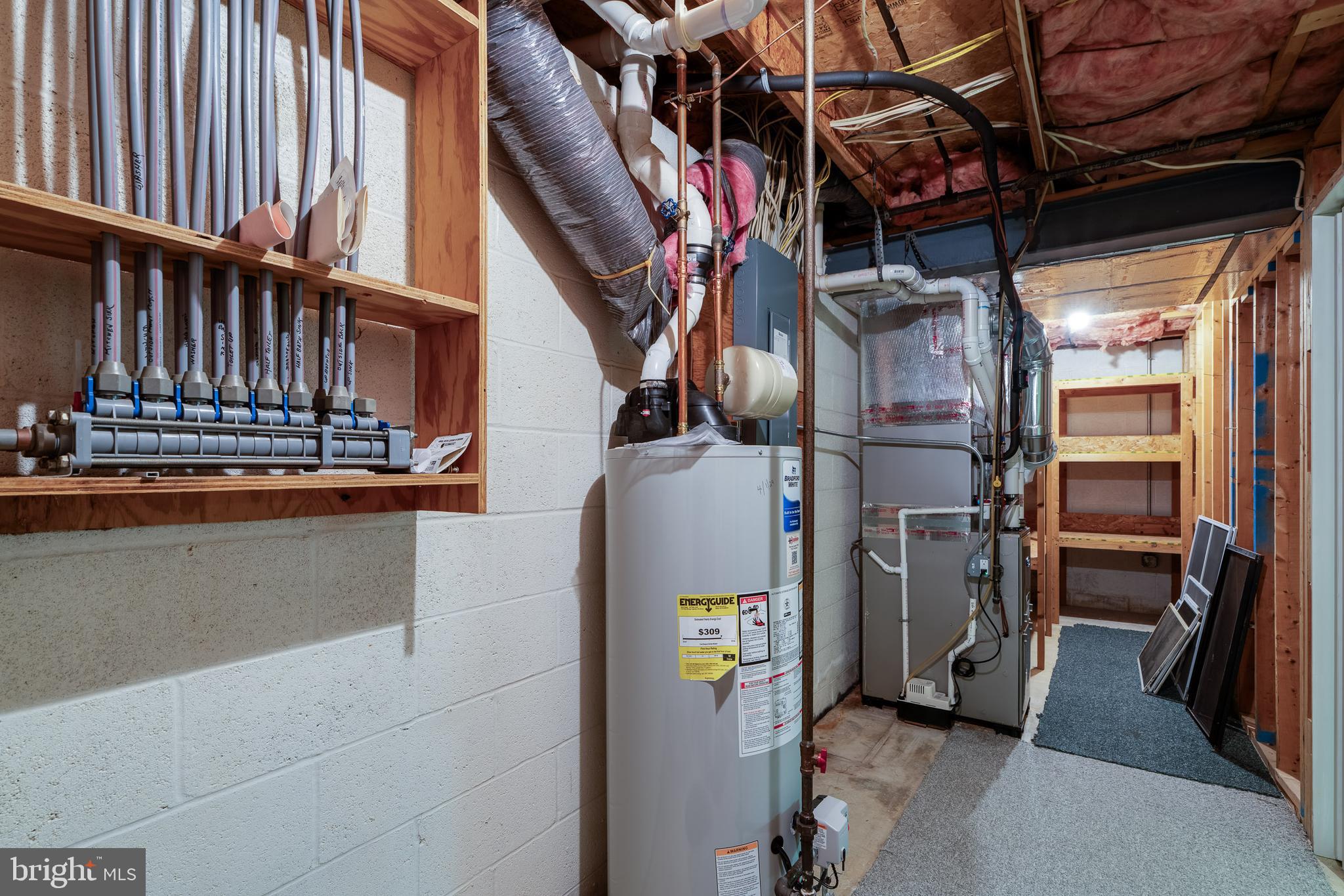 CROSSGATES - Residential