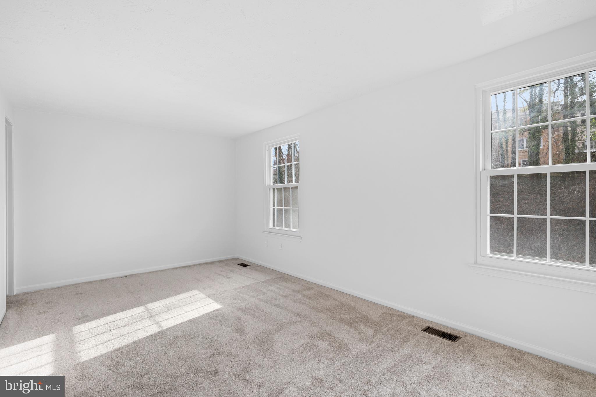 OAKMONT - Residential