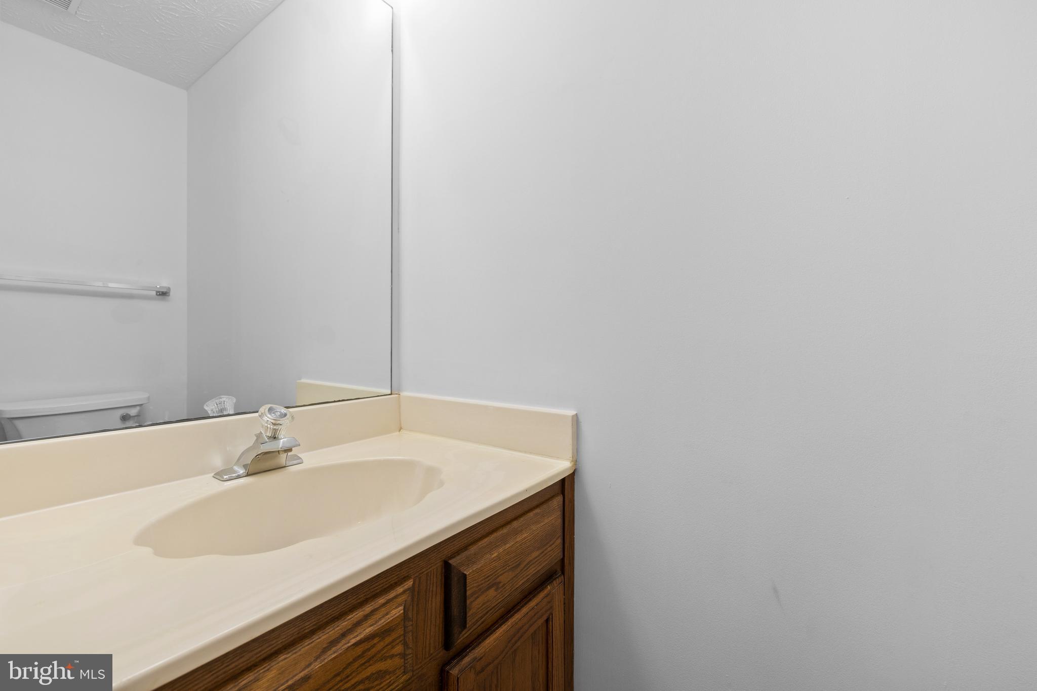 OAKMONT - Residential