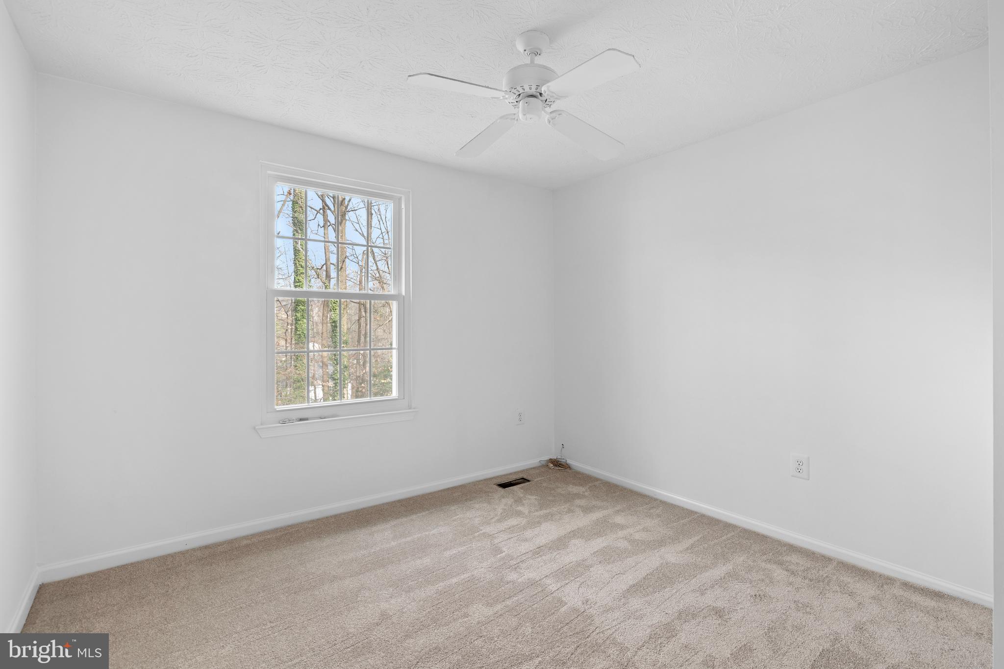 OAKMONT - Residential