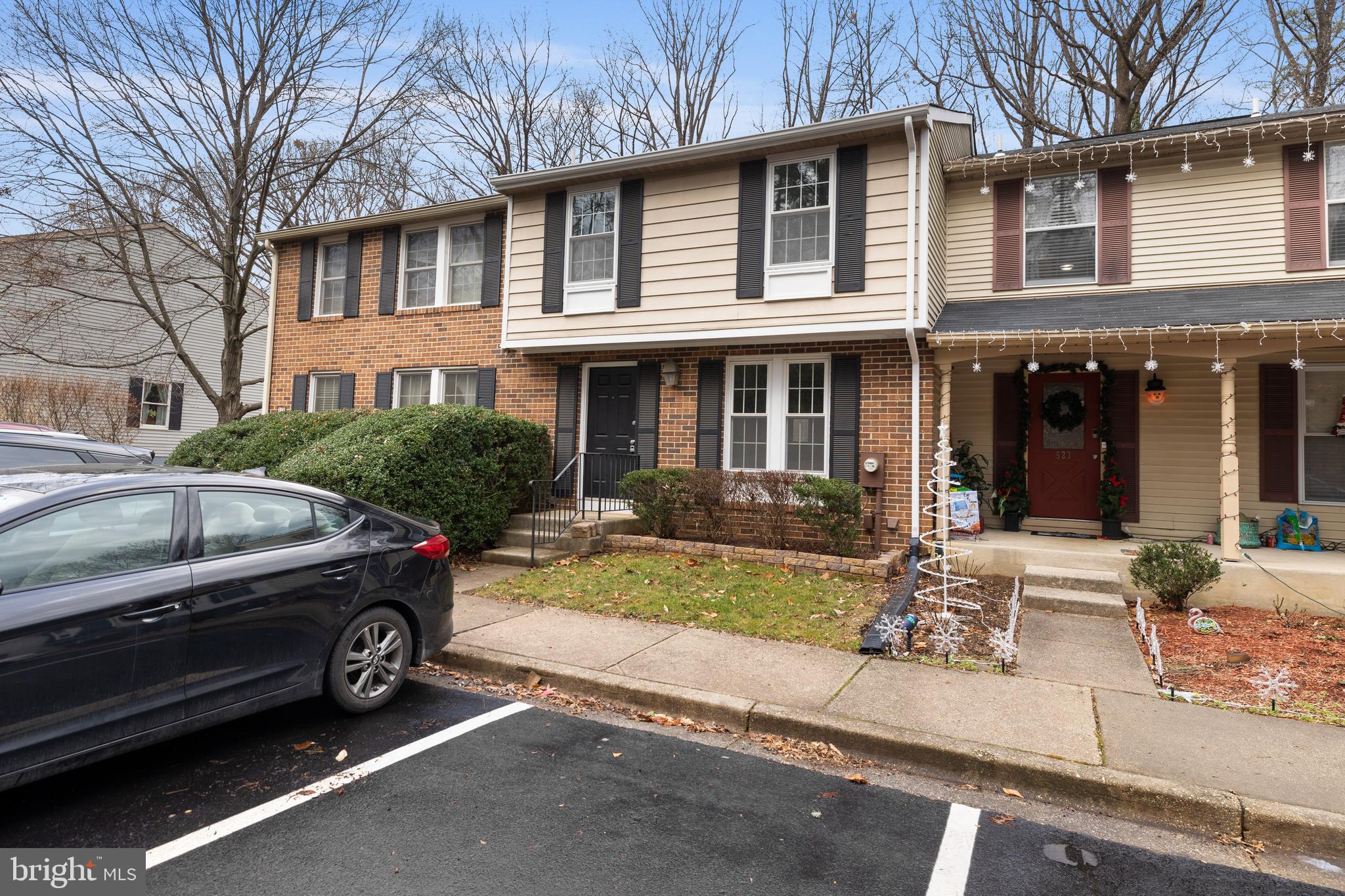 OAKMONT - Residential