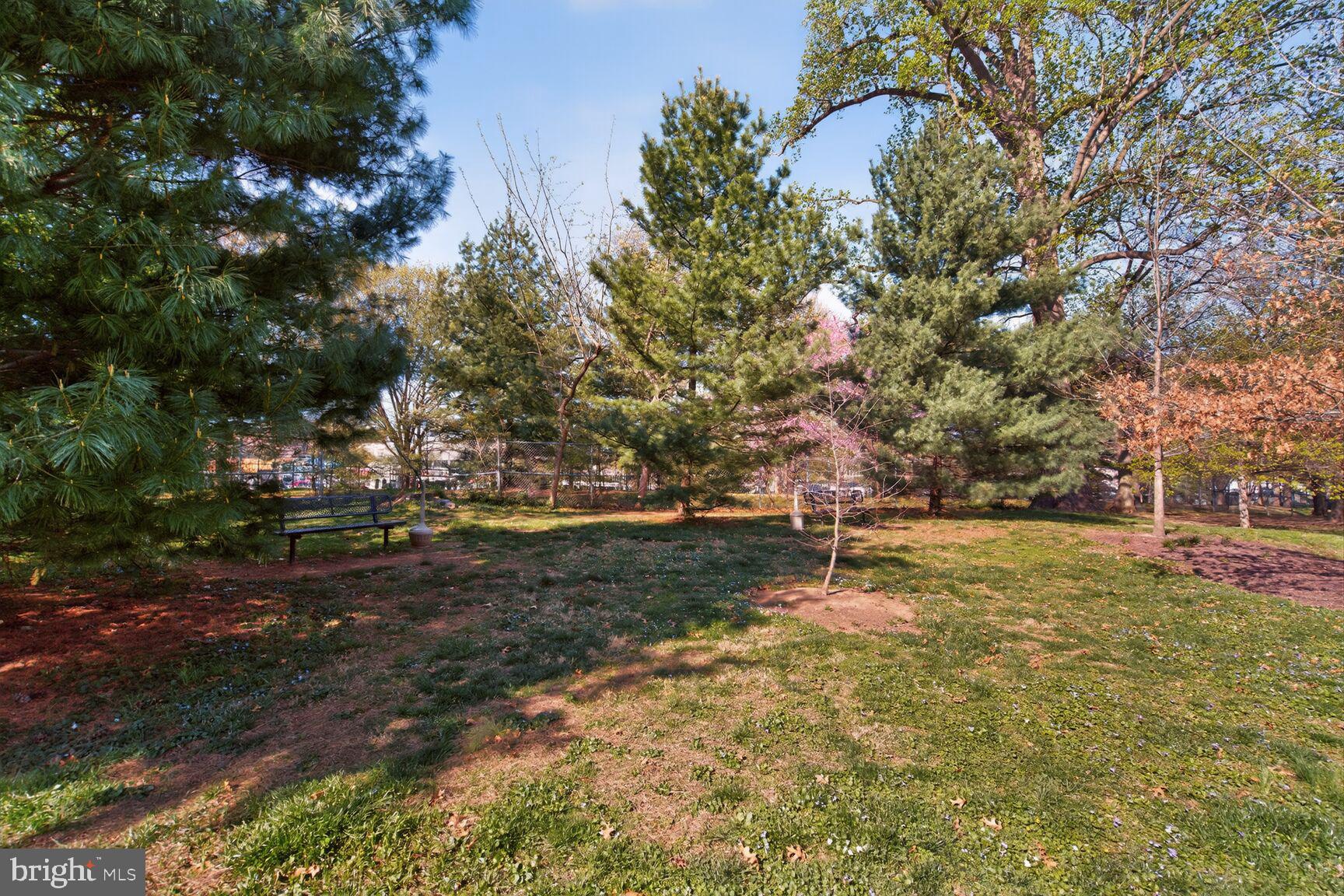 WHITEHALL - Residential