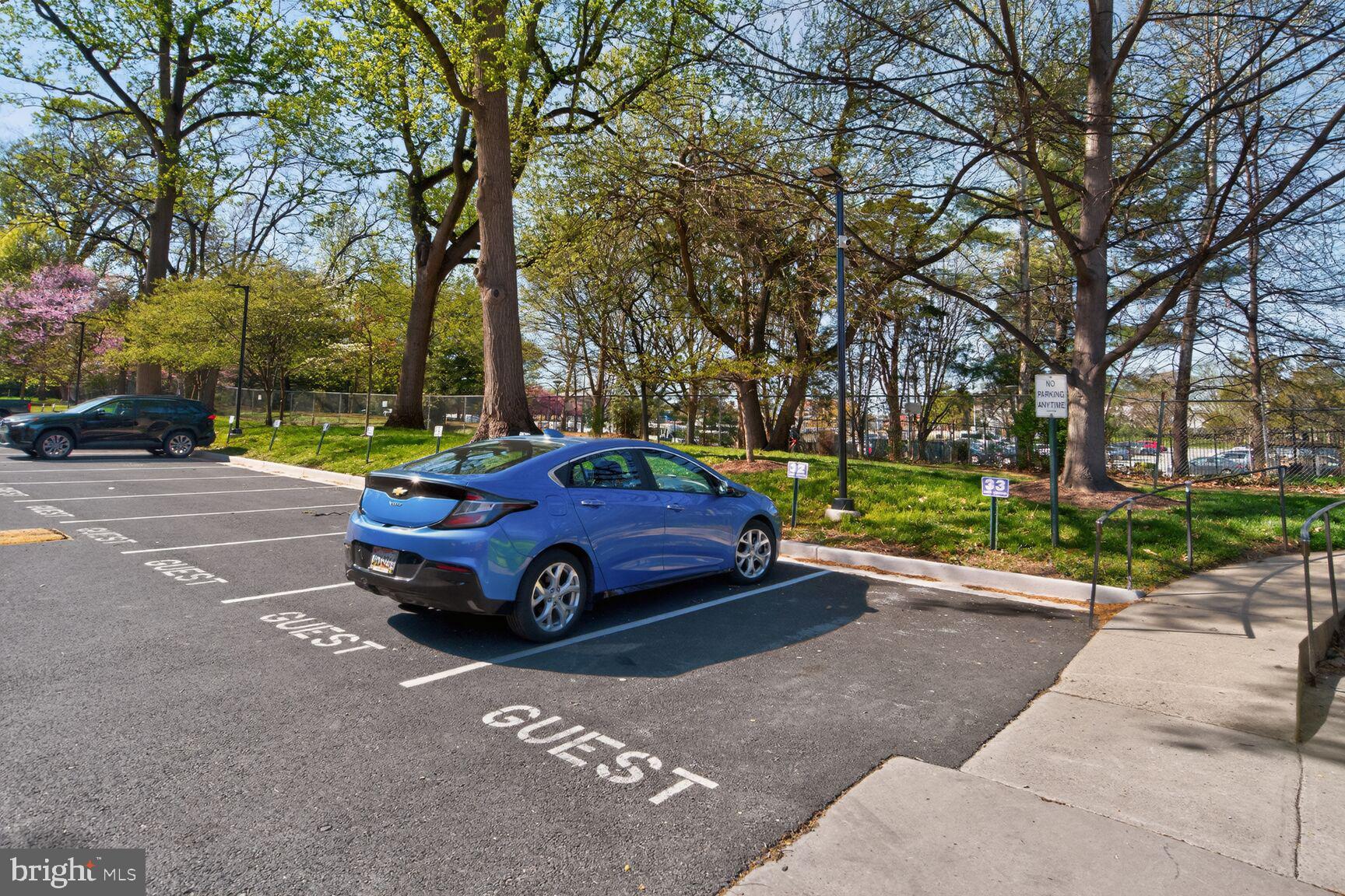 WHITEHALL - Residential