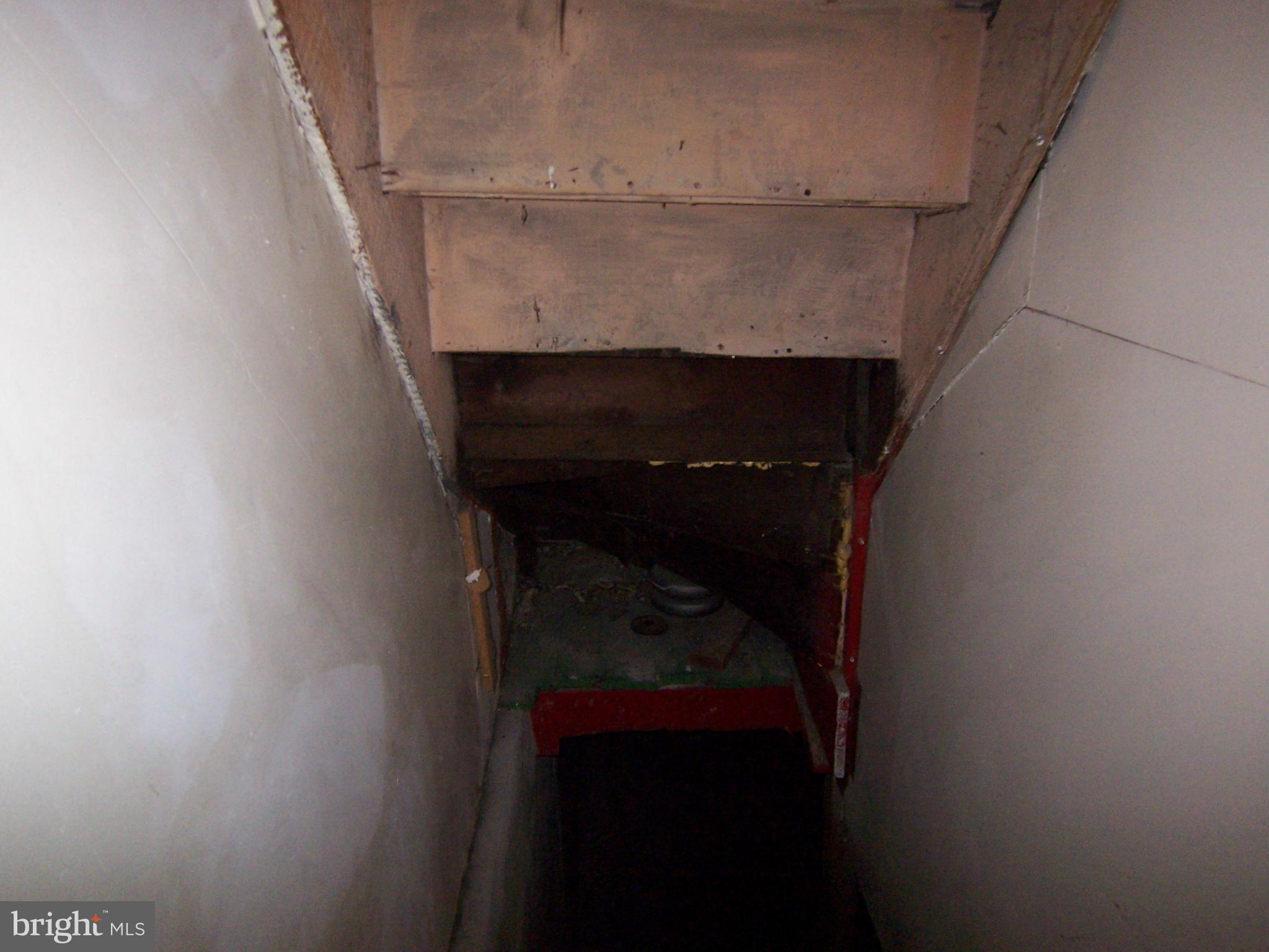 WASHINGTON VILLAGE - Residential