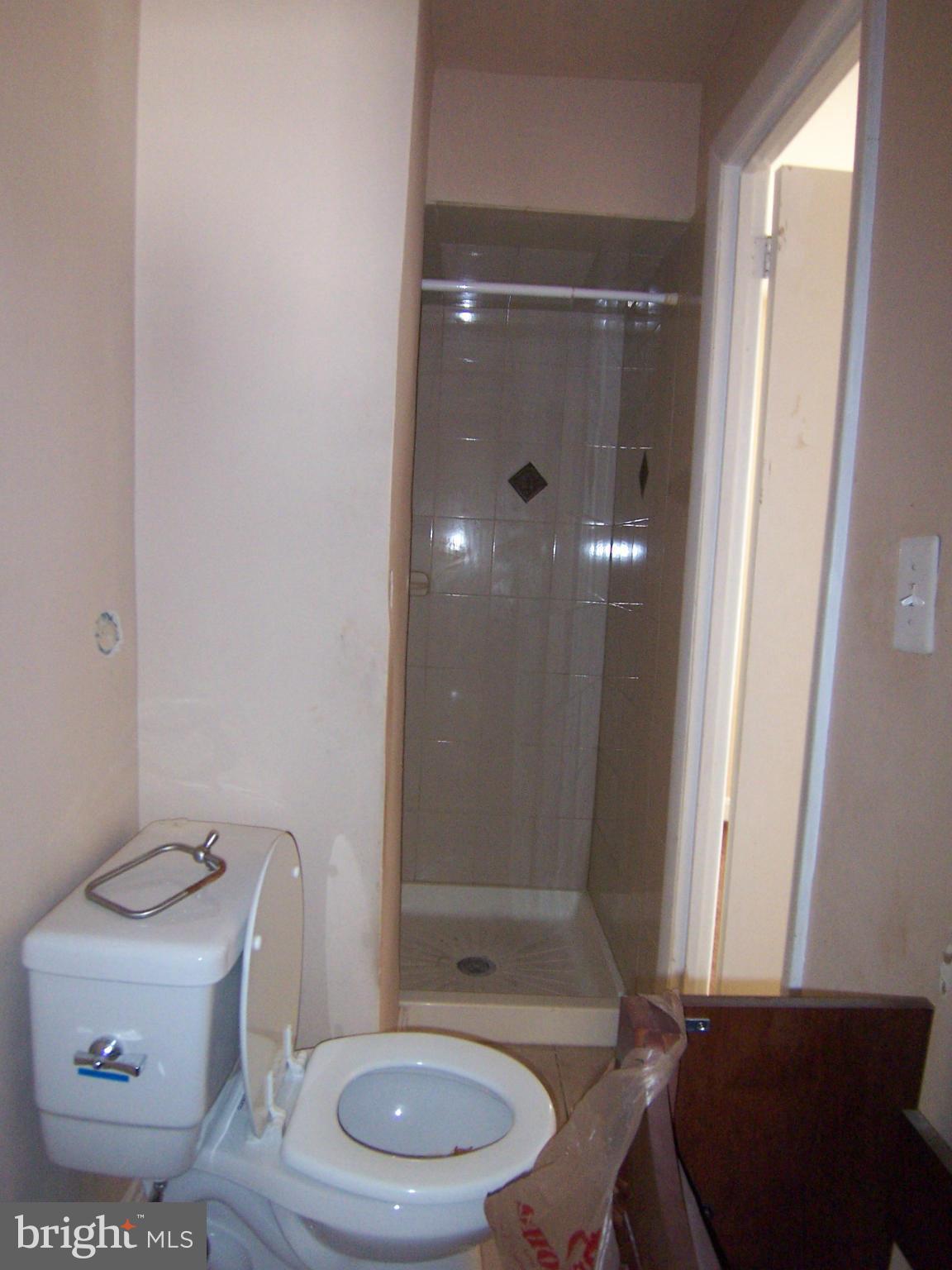 WASHINGTON VILLAGE - Residential