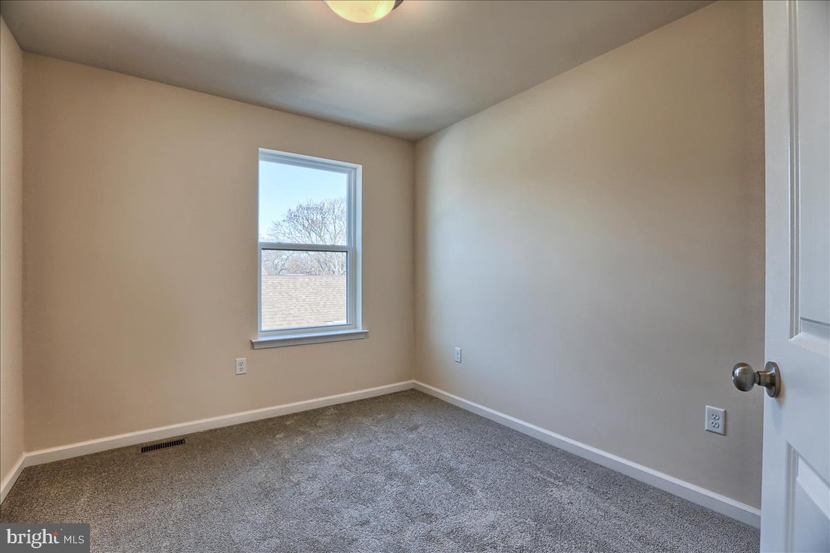 HIGH POINTE IN HERSHEY - Residential Lease