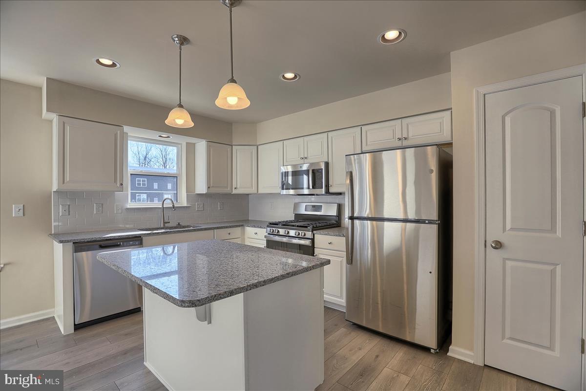HIGH POINTE IN HERSHEY - Residential Lease